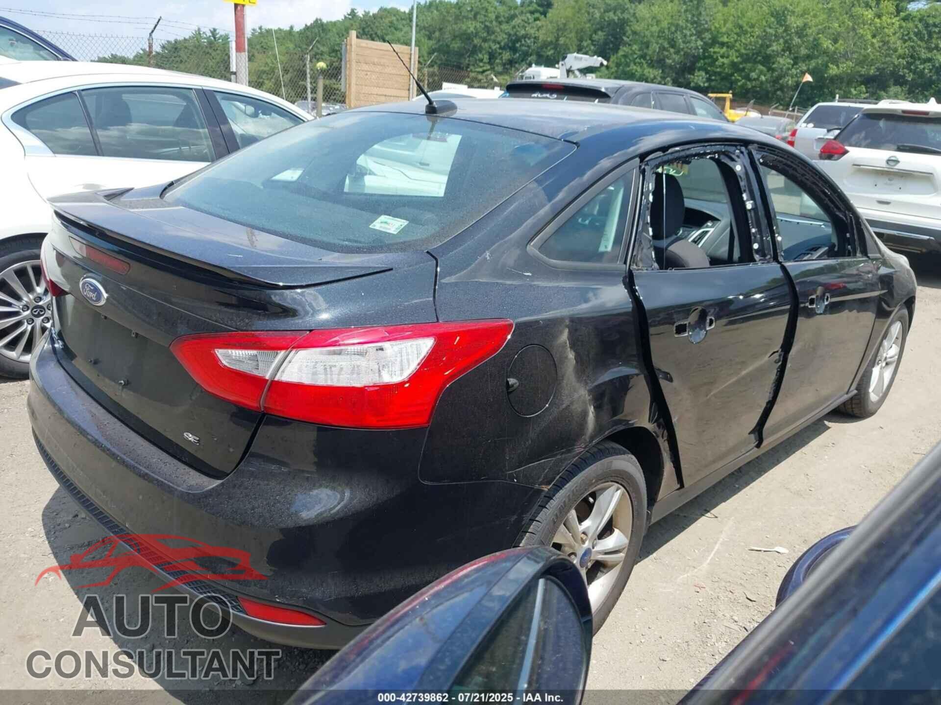 FORD FOCUS 2012 - 1FAHP3F29CL398911