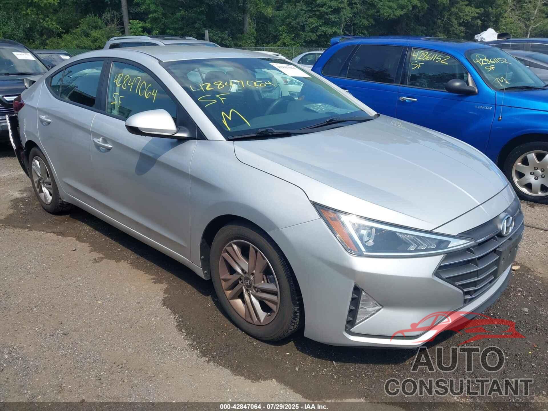 HYUNDAI ELANTRA 2019 - 5NPD84LF1KH480816