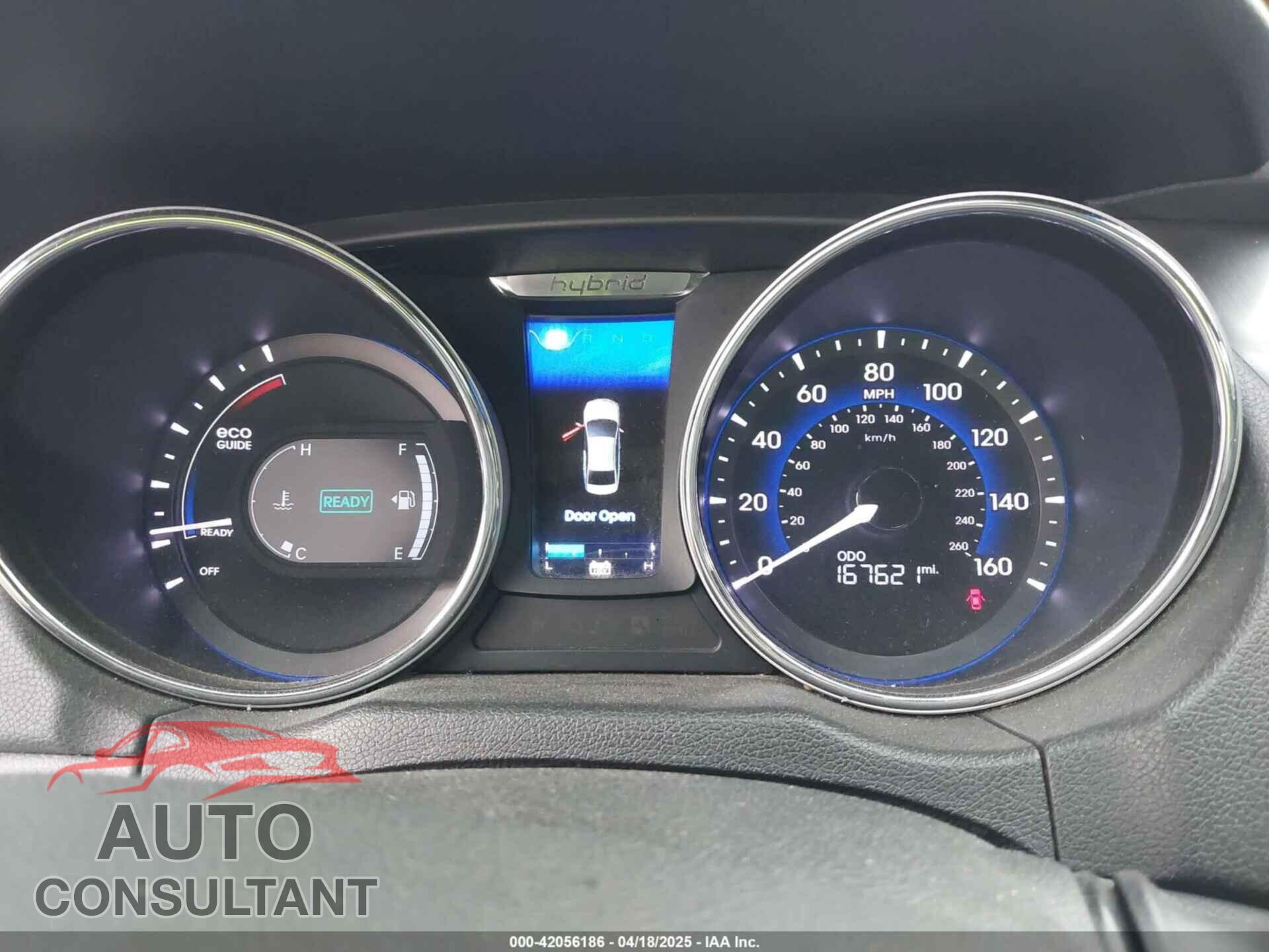 HYUNDAI SONATA HYBRID 2012 - KMHEC4A42CA040077