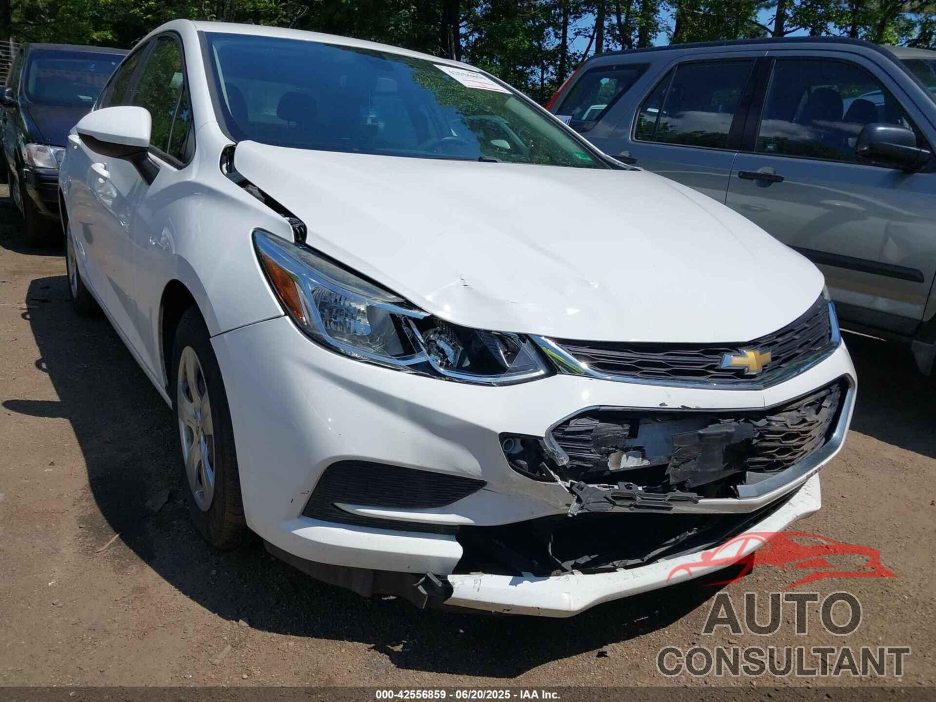 CHEVROLET CRUZE 2017 - 1G1BC5SM9H7172052