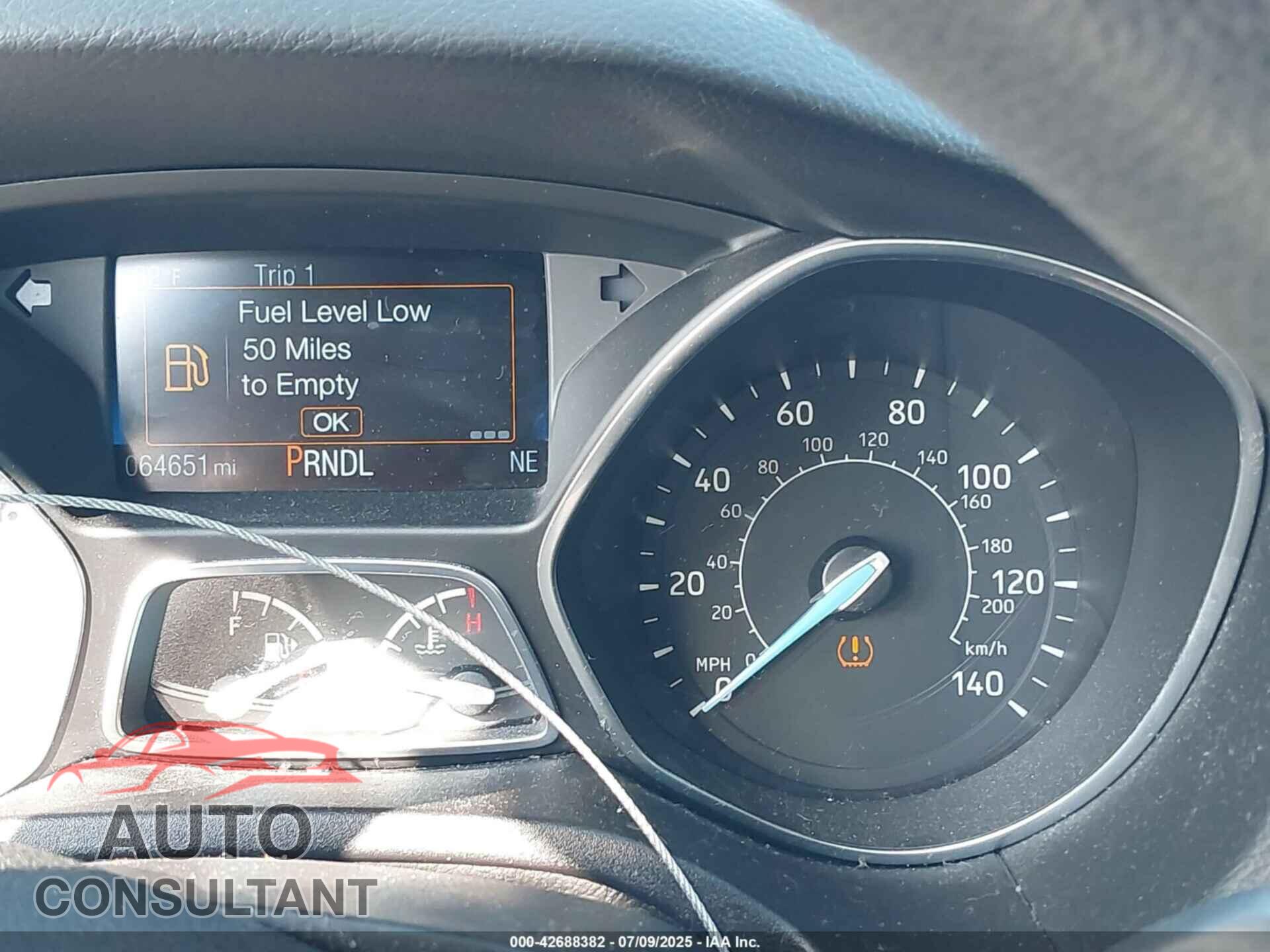 FORD FOCUS 2016 - 1FADP3F26GL287575