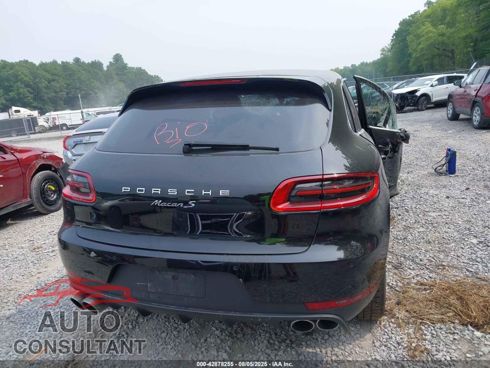 PORSCHE MACAN 2015 - WP1AB2A59FLB69833