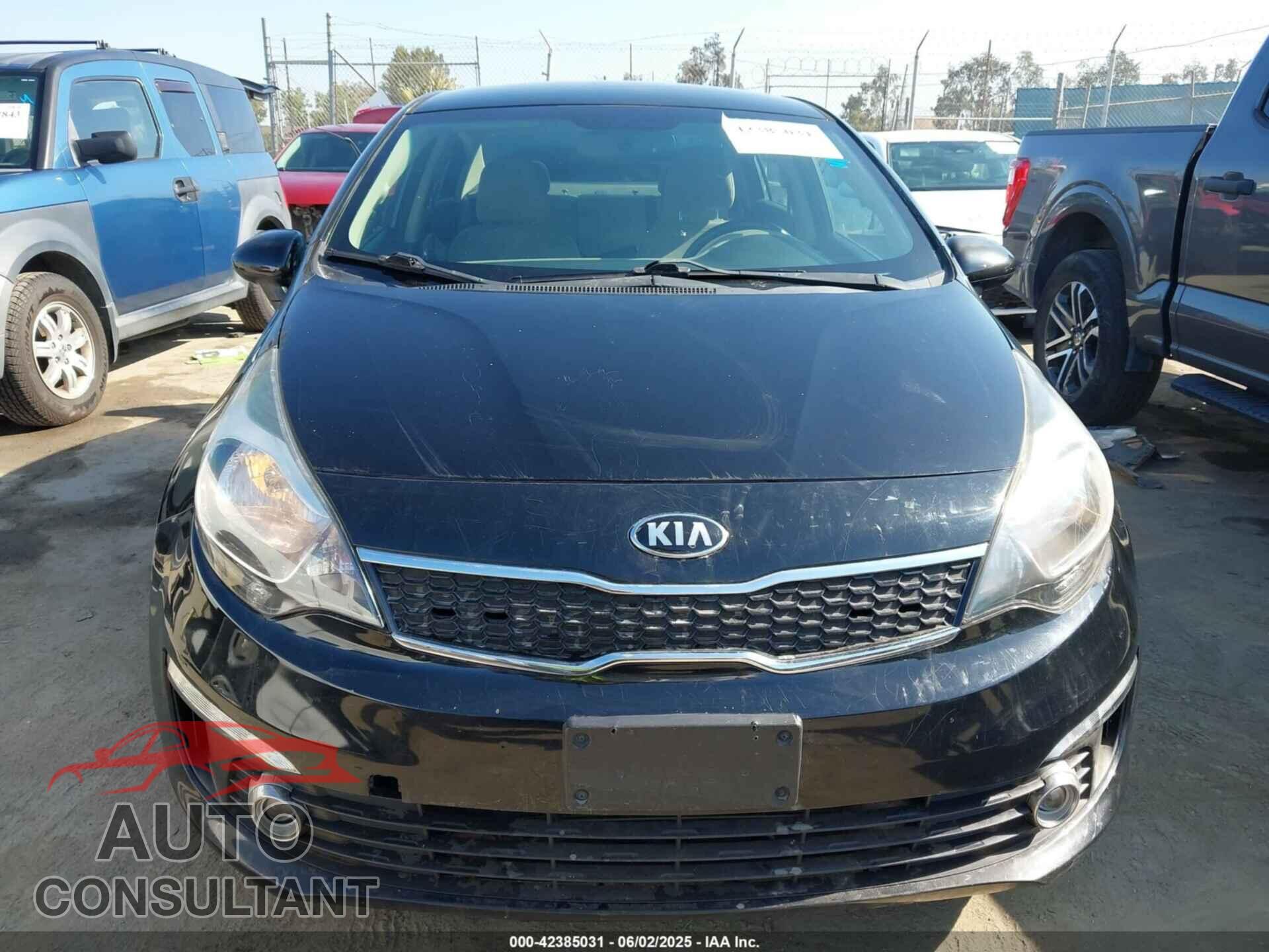 KIA RIO 2017 - KNADN4A30H6040460