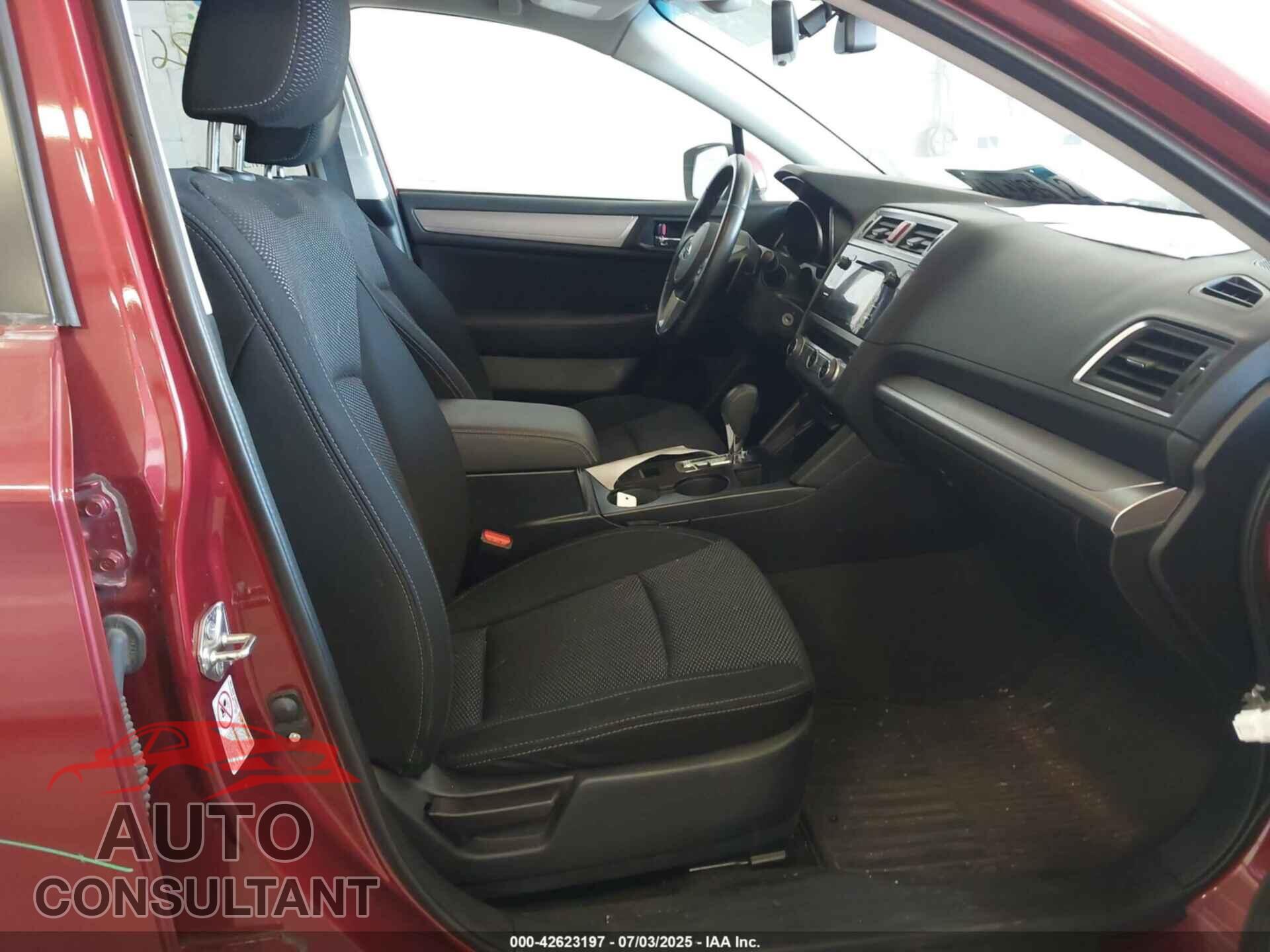 SUBARU OUTBACK 2017 - 4S4BSAFC2H3294341