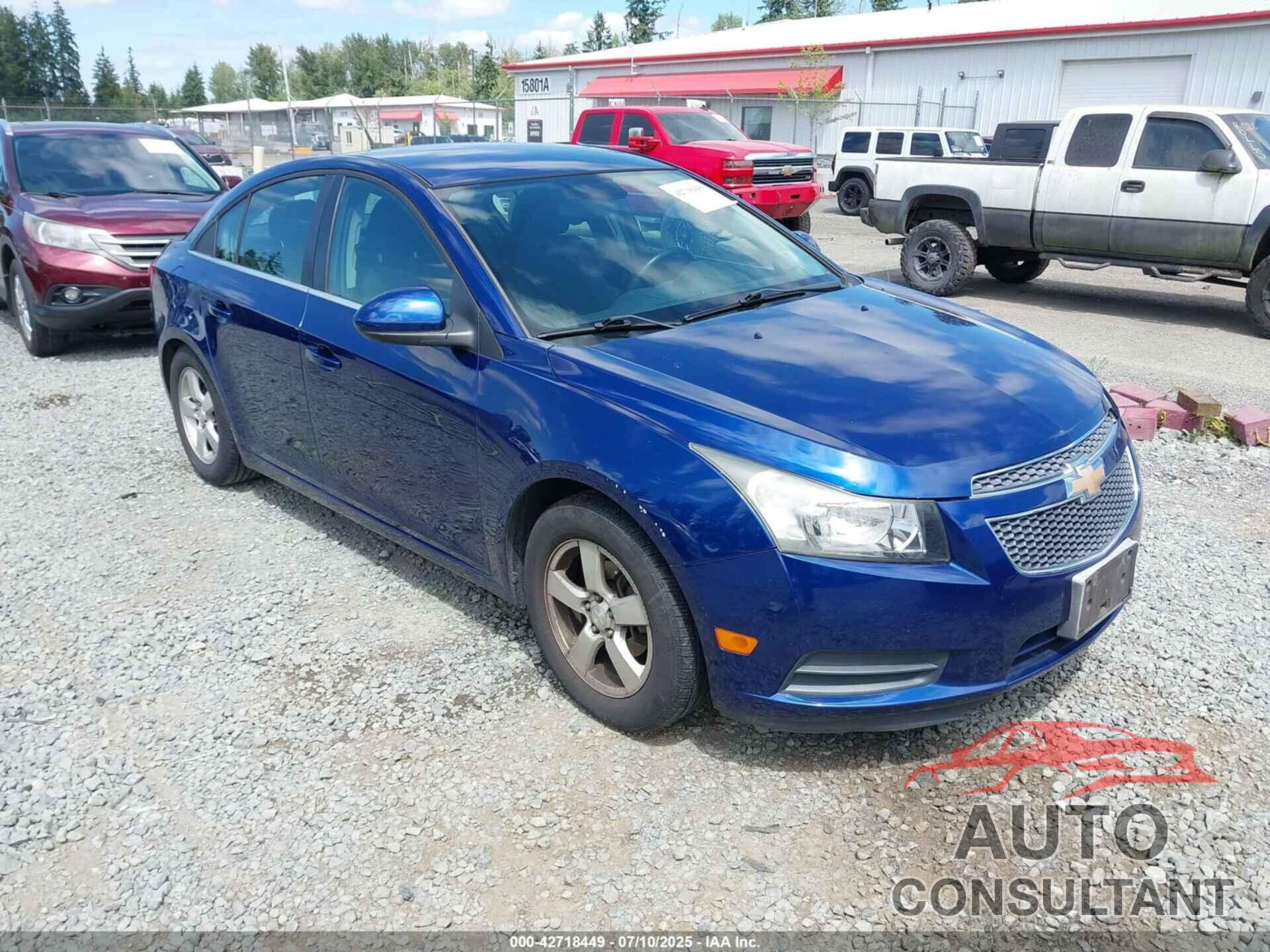 CHEVROLET CRUZE 2013 - 1G1PC5SB7D7200543