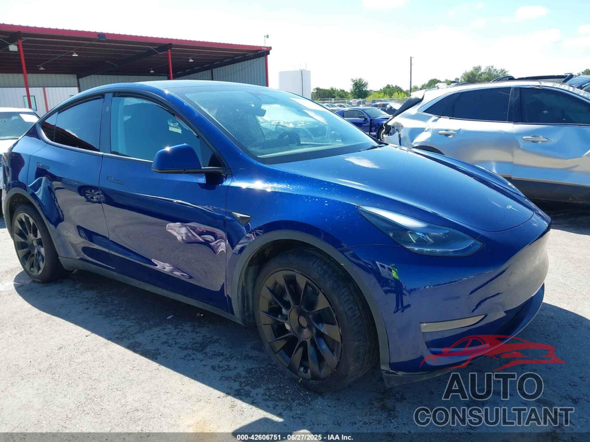 TESLA MODEL Y 2024 - 7SAYGDEEXRA283953