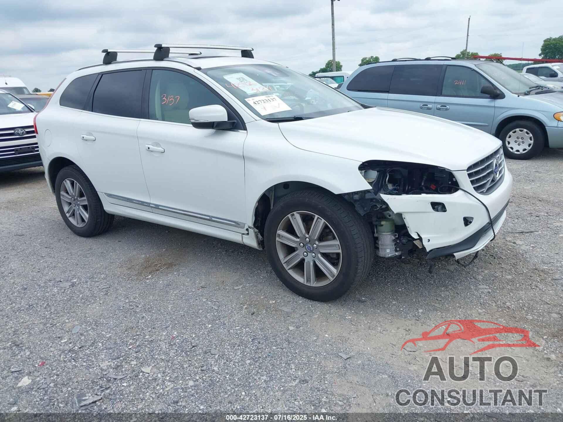 VOLVO XC60 2016 - YV4902RMXG2850996