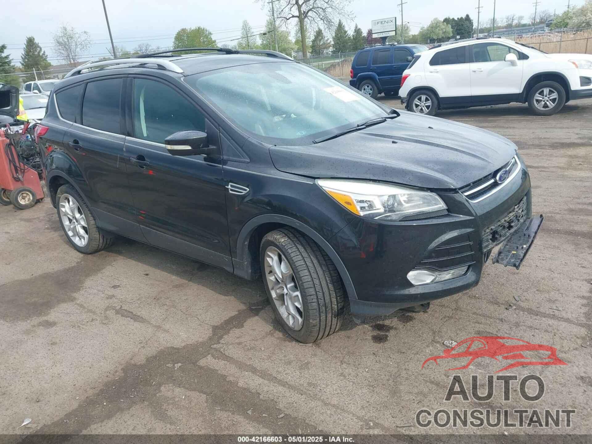FORD ESCAPE 2013 - 1FMCU9J9XDUC53579