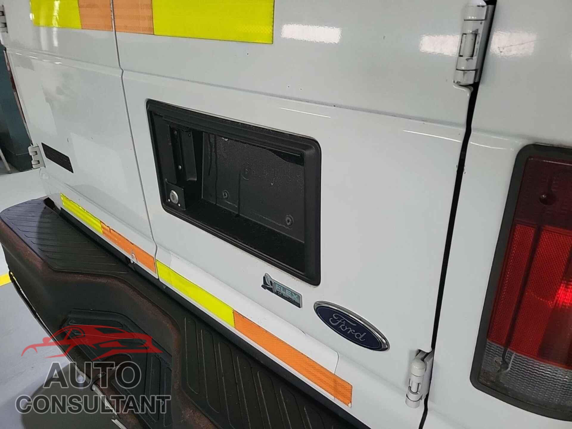 FORD ECONOLINE 2010 - 1FTNE2EW3ADA73440