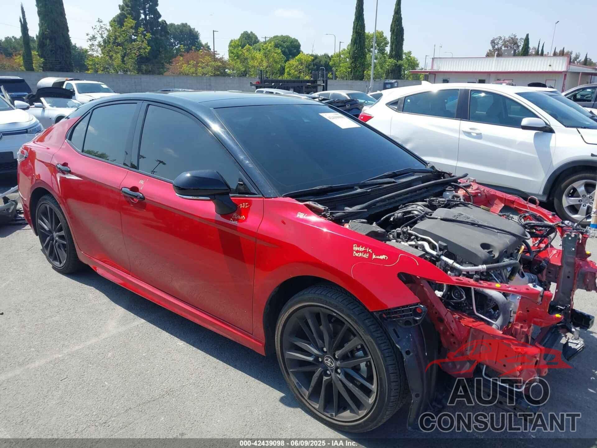 TOYOTA CAMRY 2023 - 4T1KZ1AK0PU078717