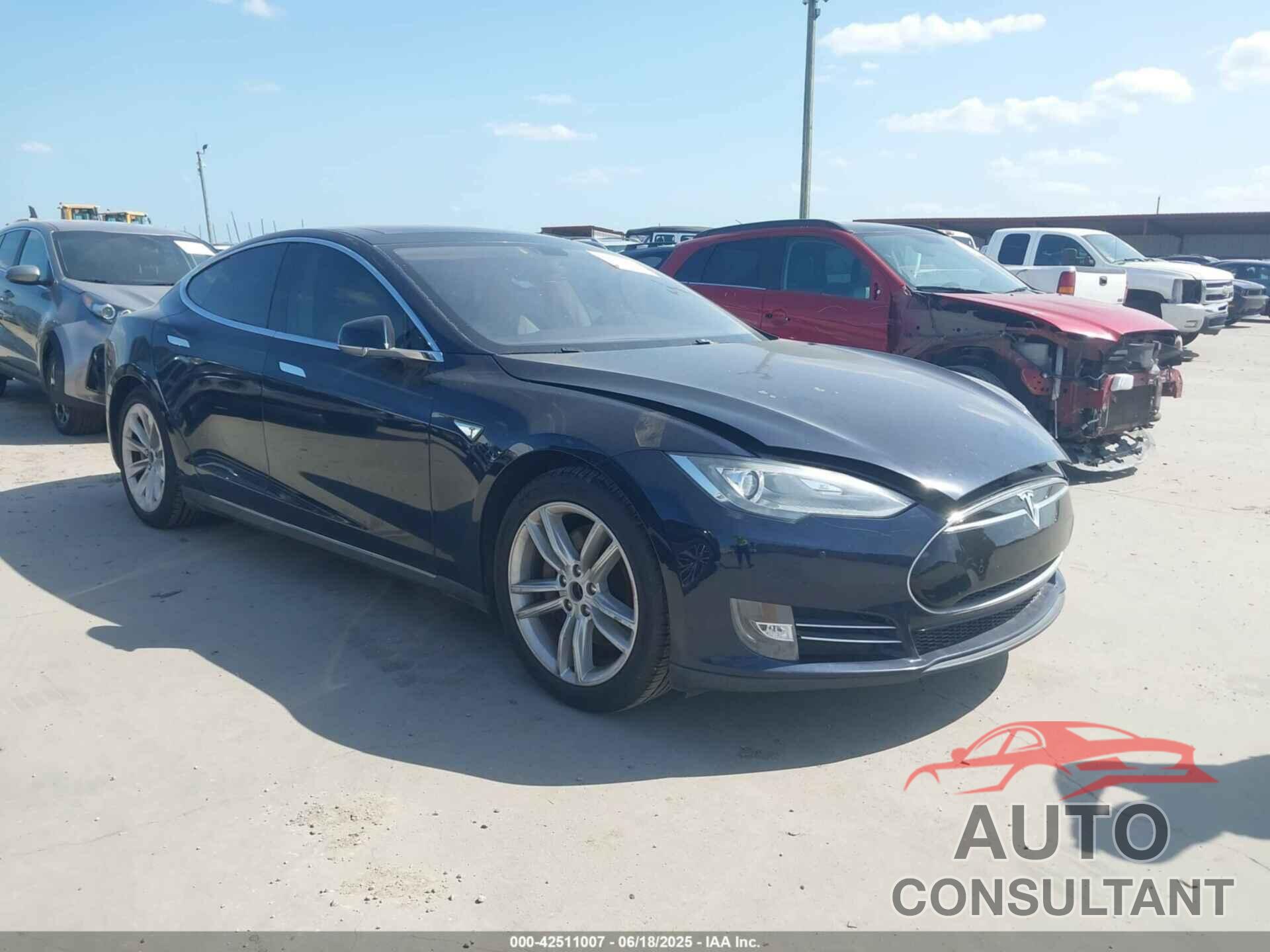 TESLA MODEL S 2013 - 5YJSA1CP7DFP25848