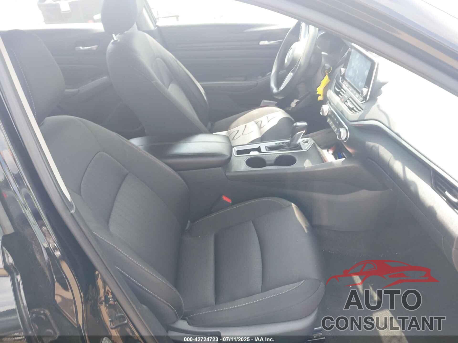 NISSAN ALTIMA 2020 - 1N4BL4BV8LC212069