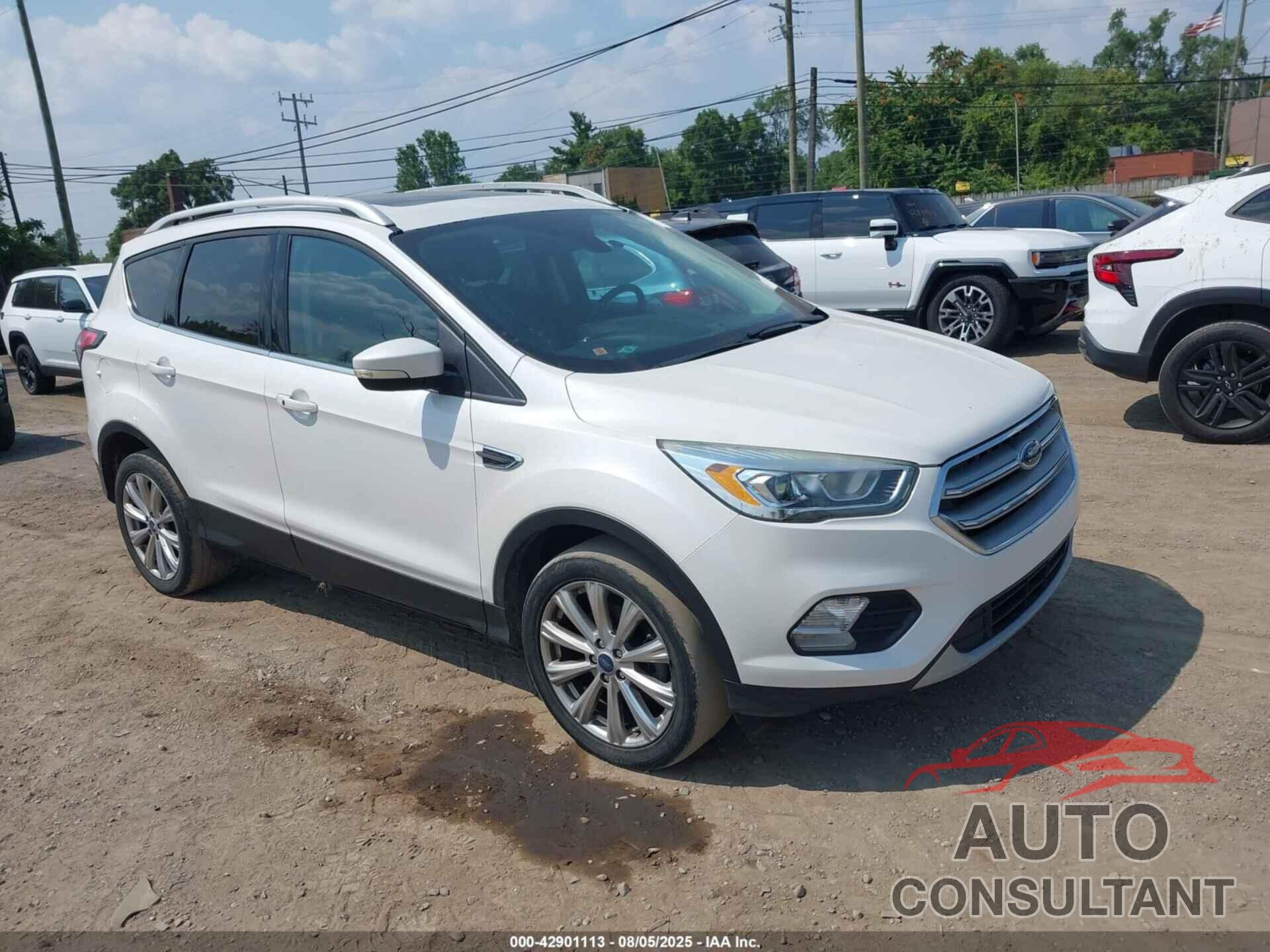 FORD ESCAPE 2017 - 1FMCU0JD6HUA79709