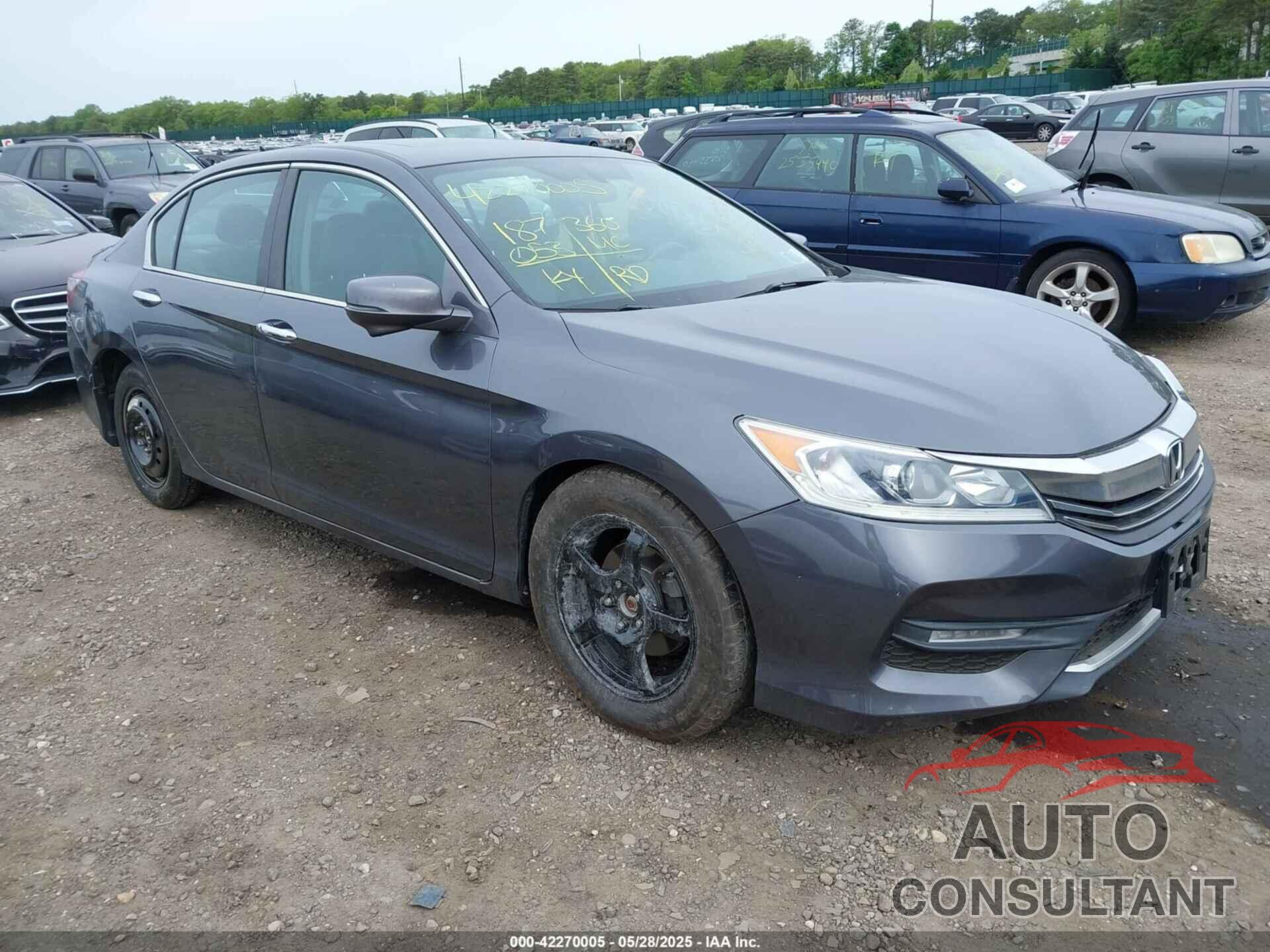 HONDA ACCORD 2017 - 1HGCR2F82HA131496