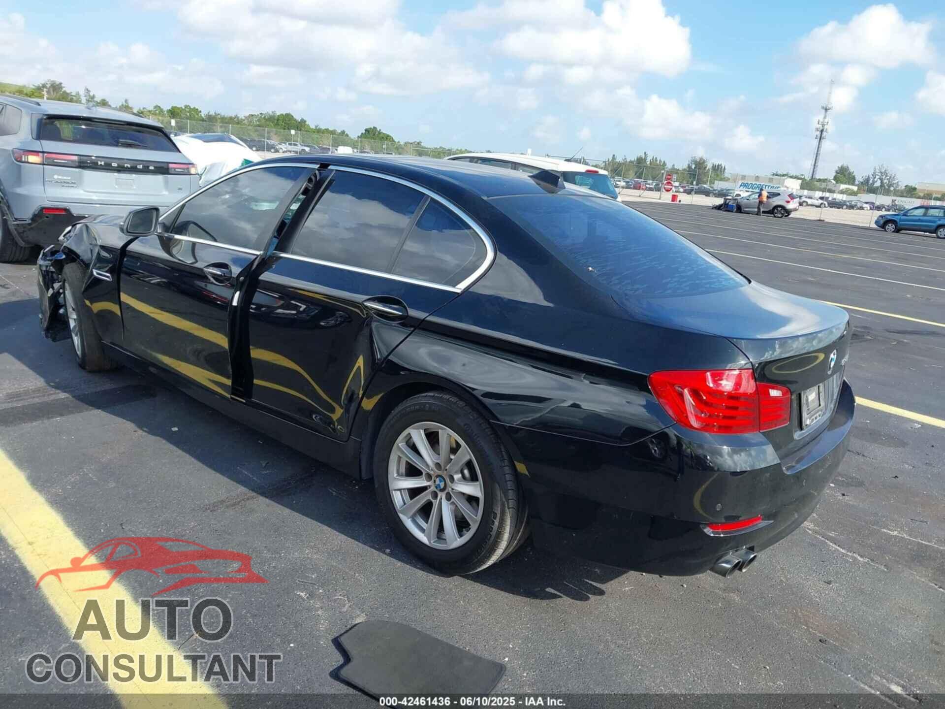 BMW 528I 2015 - WBA5A5C59FD524009