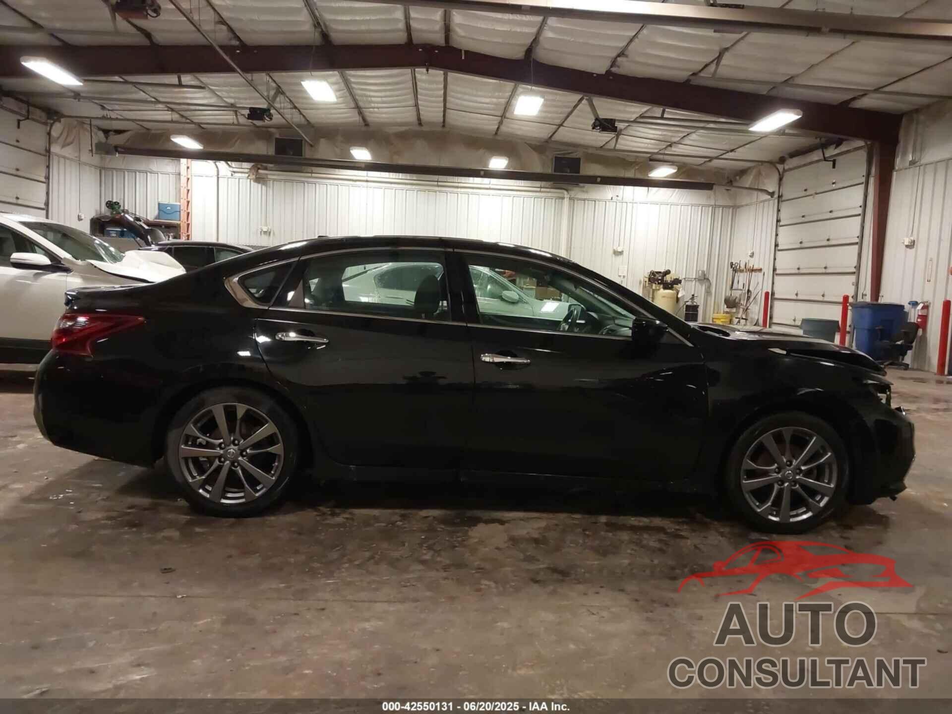 NISSAN ALTIMA 2018 - 1N4AL3AP7JC170354