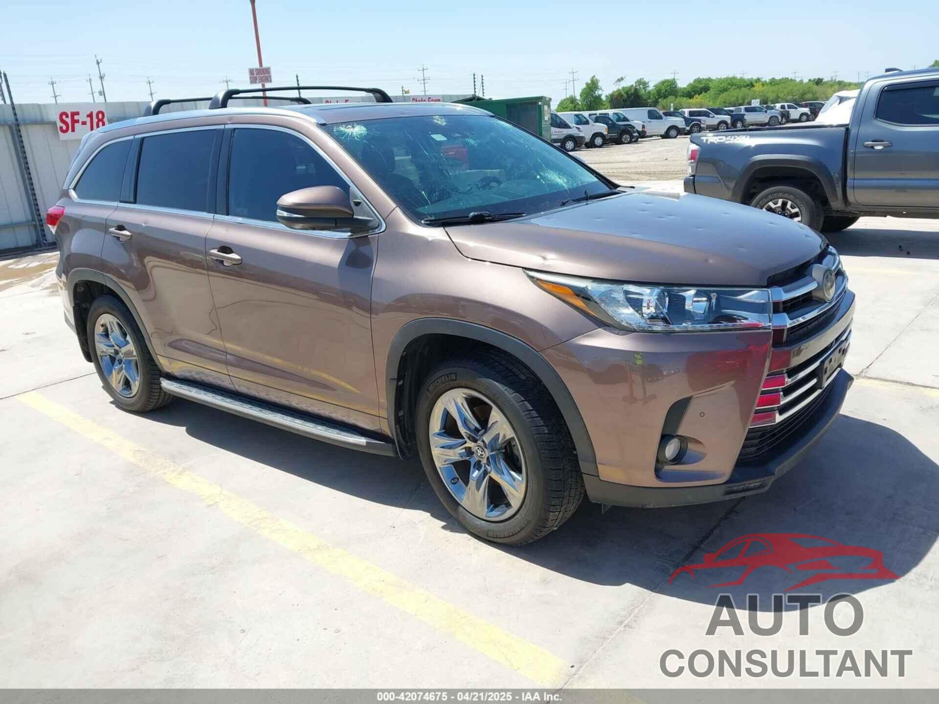TOYOTA HIGHLANDER 2018 - 5TDYZRFH7JS269654