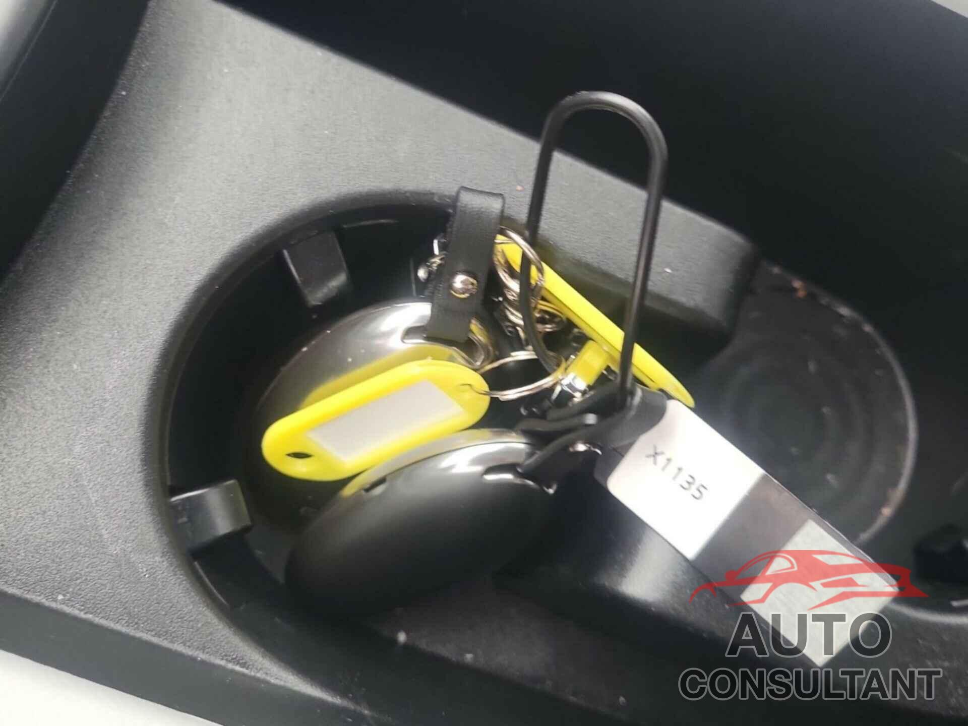 HYUNDAI KONA 2024 - KM8HACAB1RU146331
