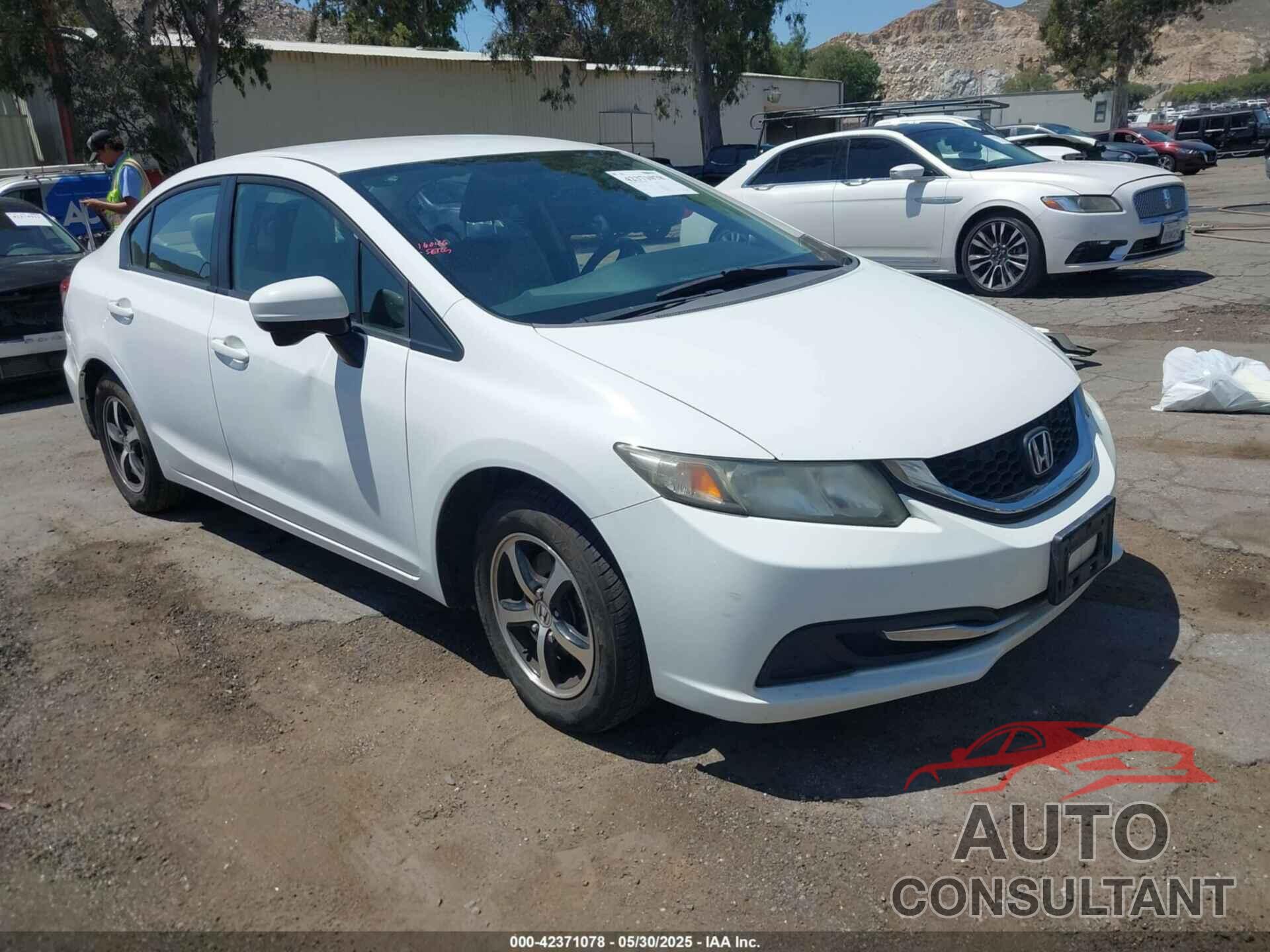 HONDA CIVIC 2015 - 19XFB2F7XFE266372