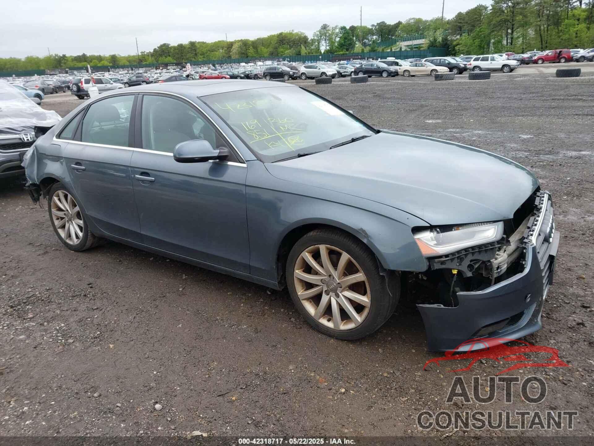 AUDI A4 2013 - WAUFFAFL6DN031209