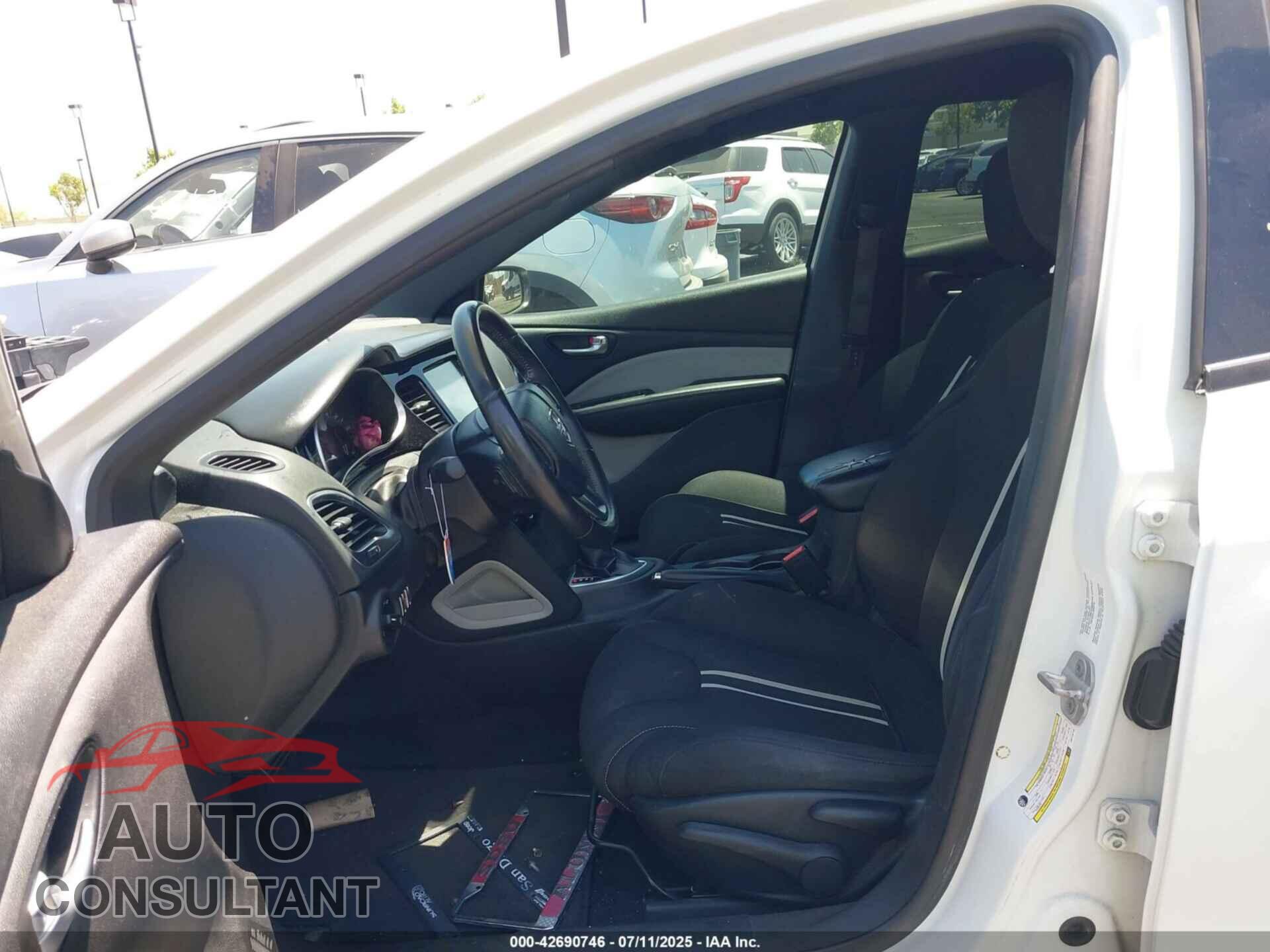 DODGE DART 2013 - 1C3CDFBA9DD118710