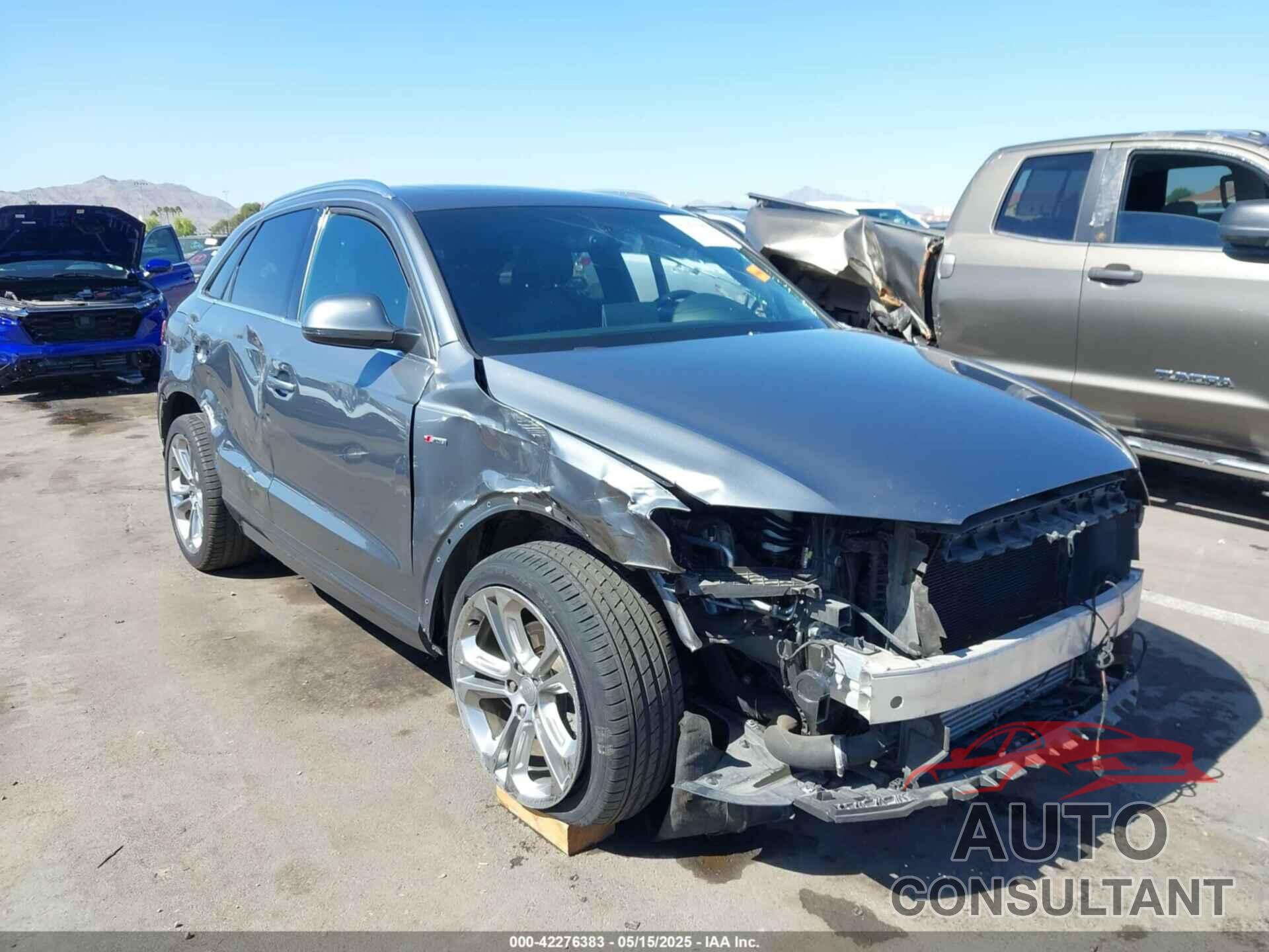 AUDI Q3 2017 - WA1FCCFS0HR003509