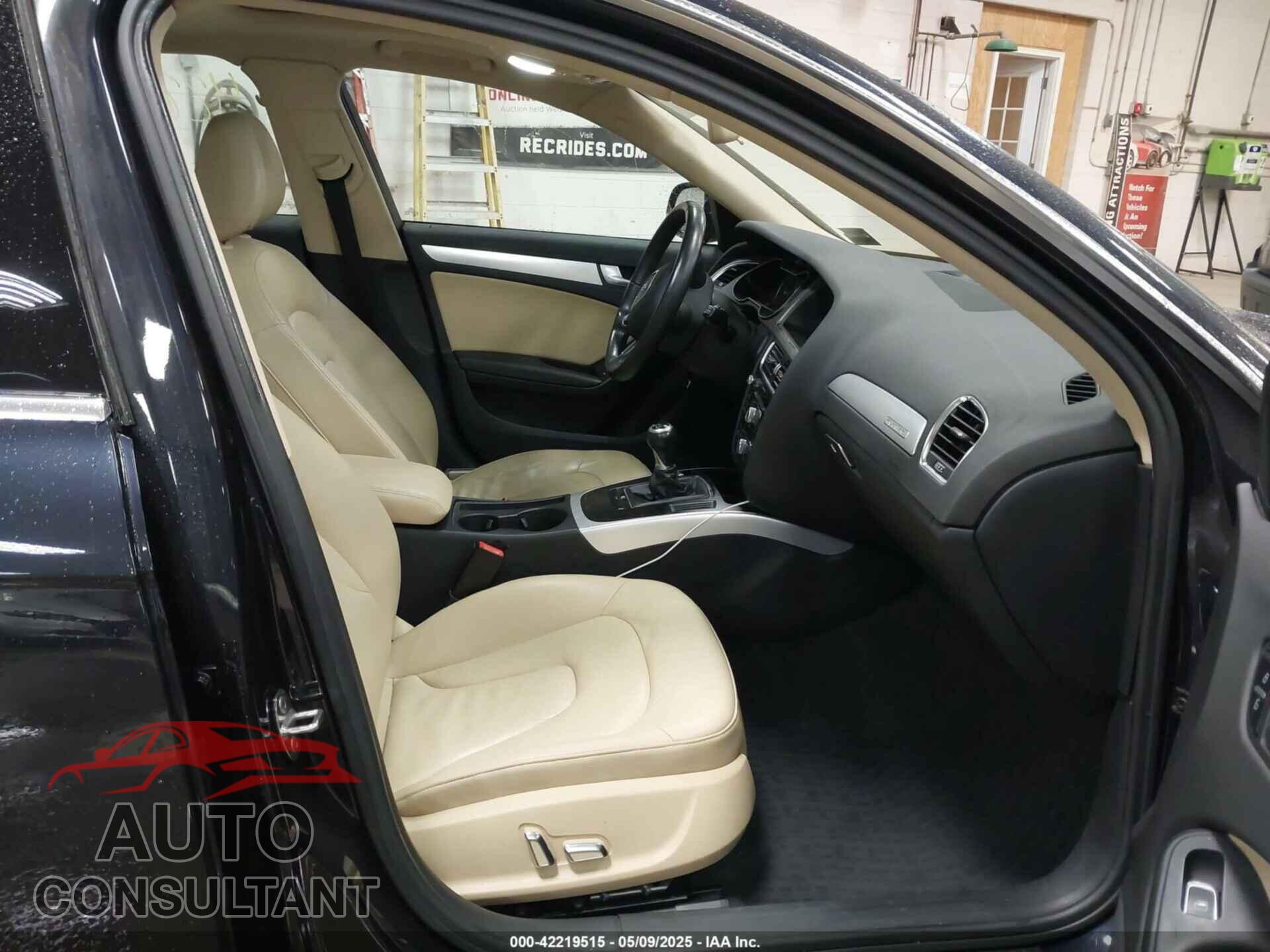 AUDI A4 2013 - WAUDFAFL7DN012126
