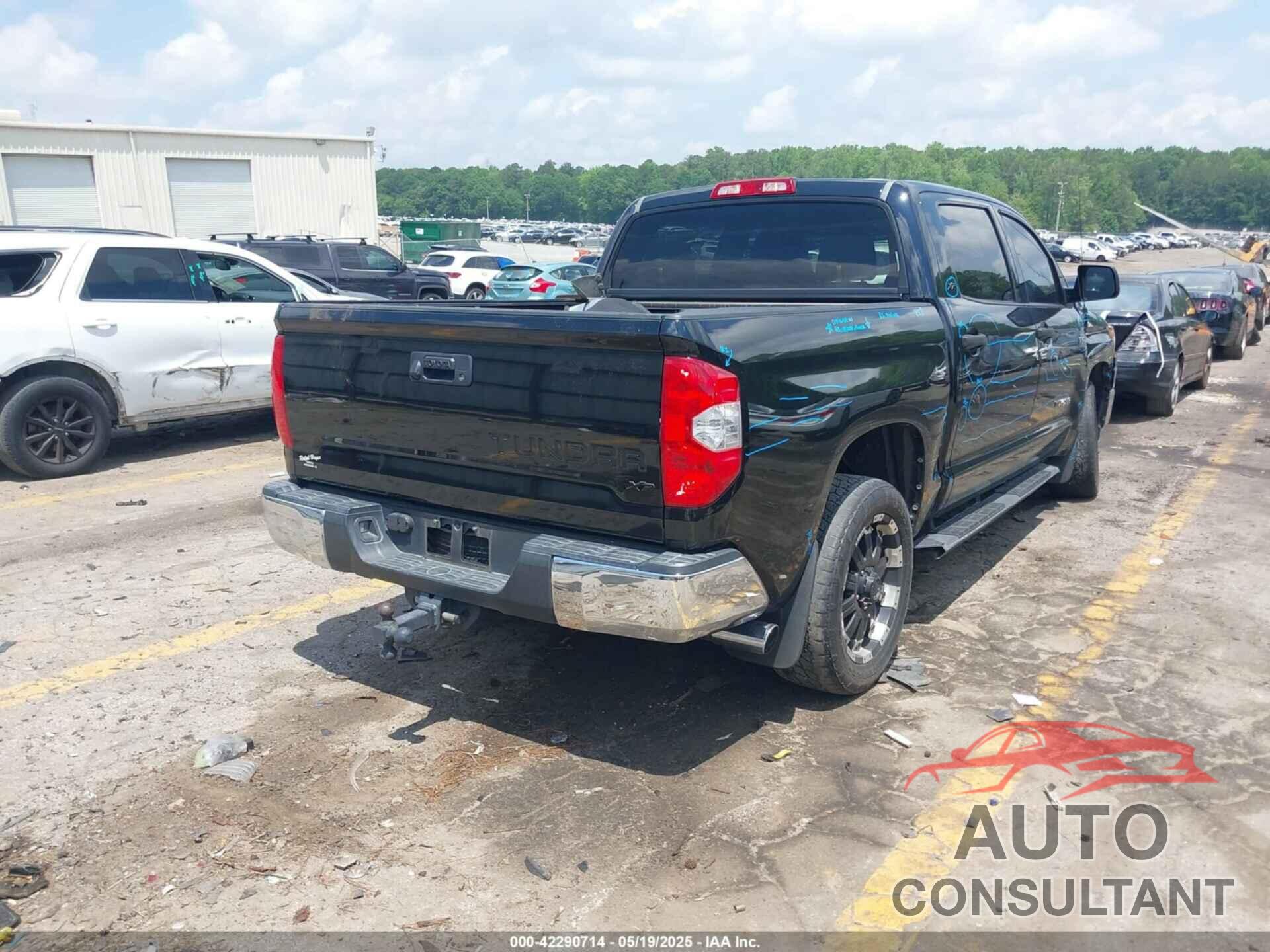 TOYOTA TUNDRA 2018 - 5TFEY5F1XJX232478