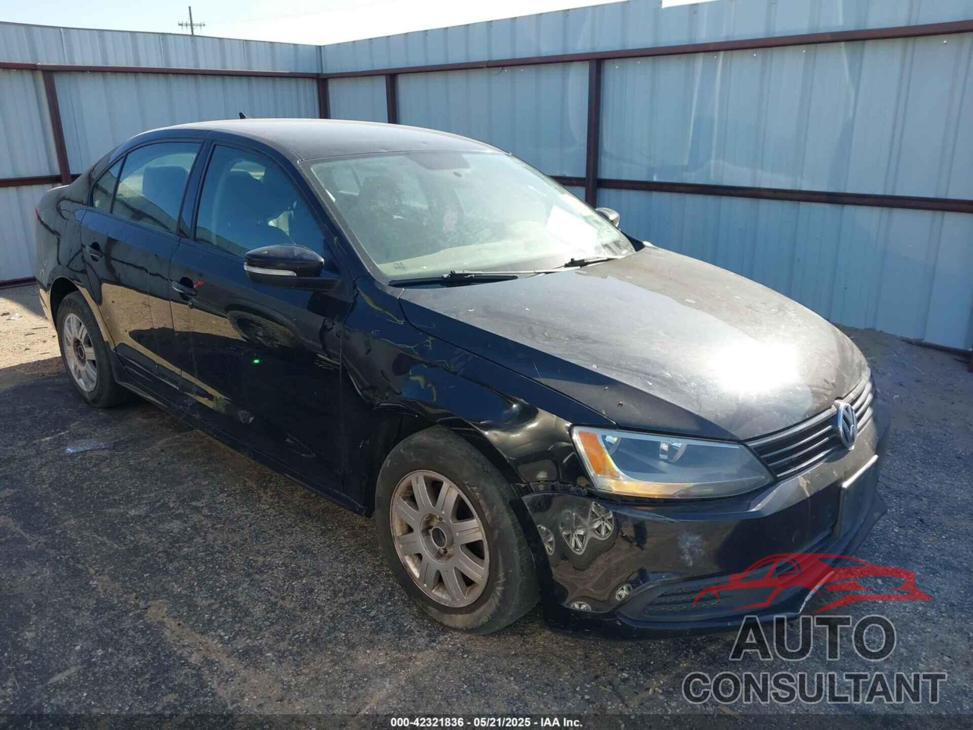 VOLKSWAGEN JETTA 2011 - 3VWDX7AJXBM314944