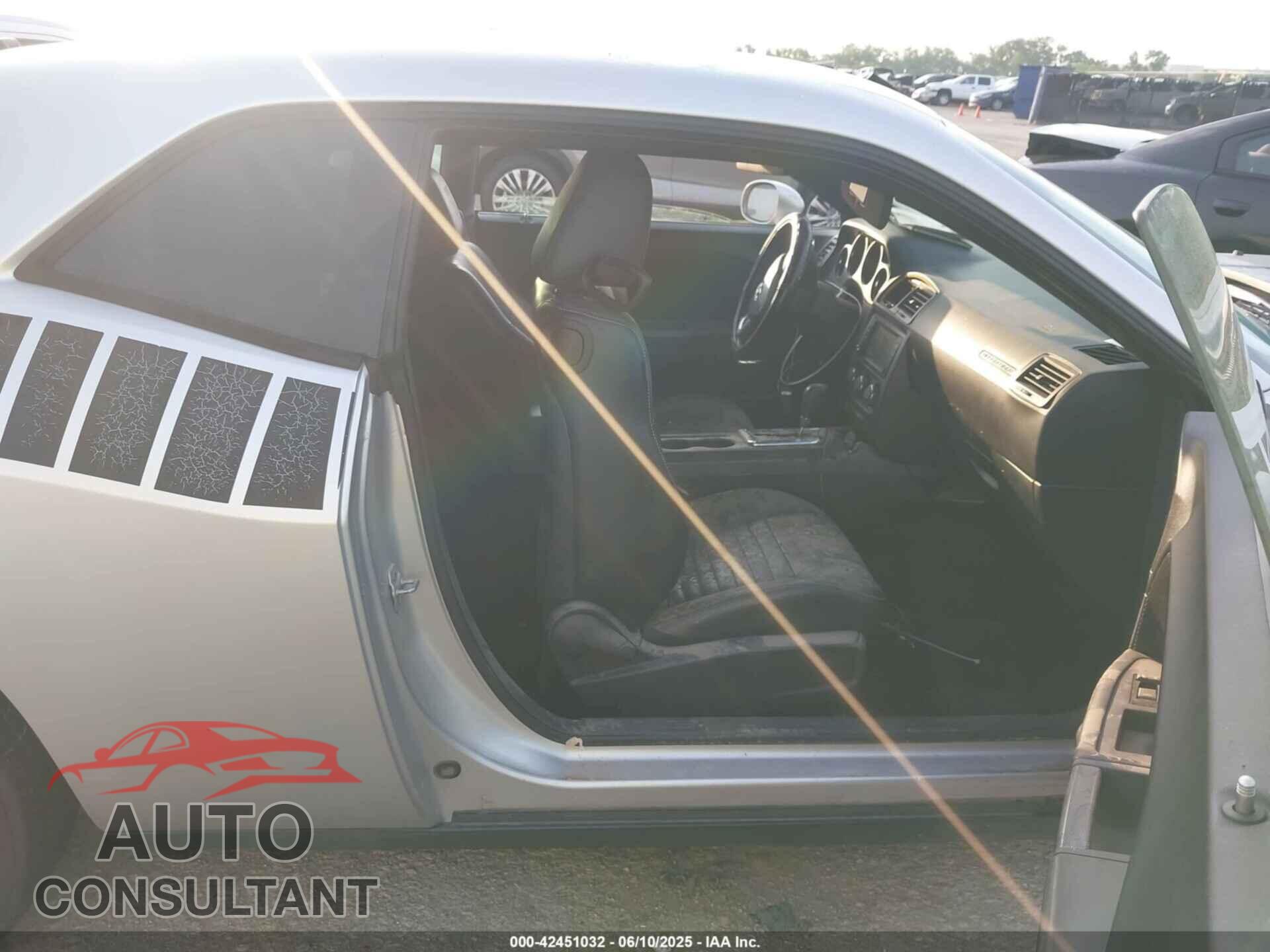 DODGE CHALLENGER 2012 - 2C3CDYBT4CH193975
