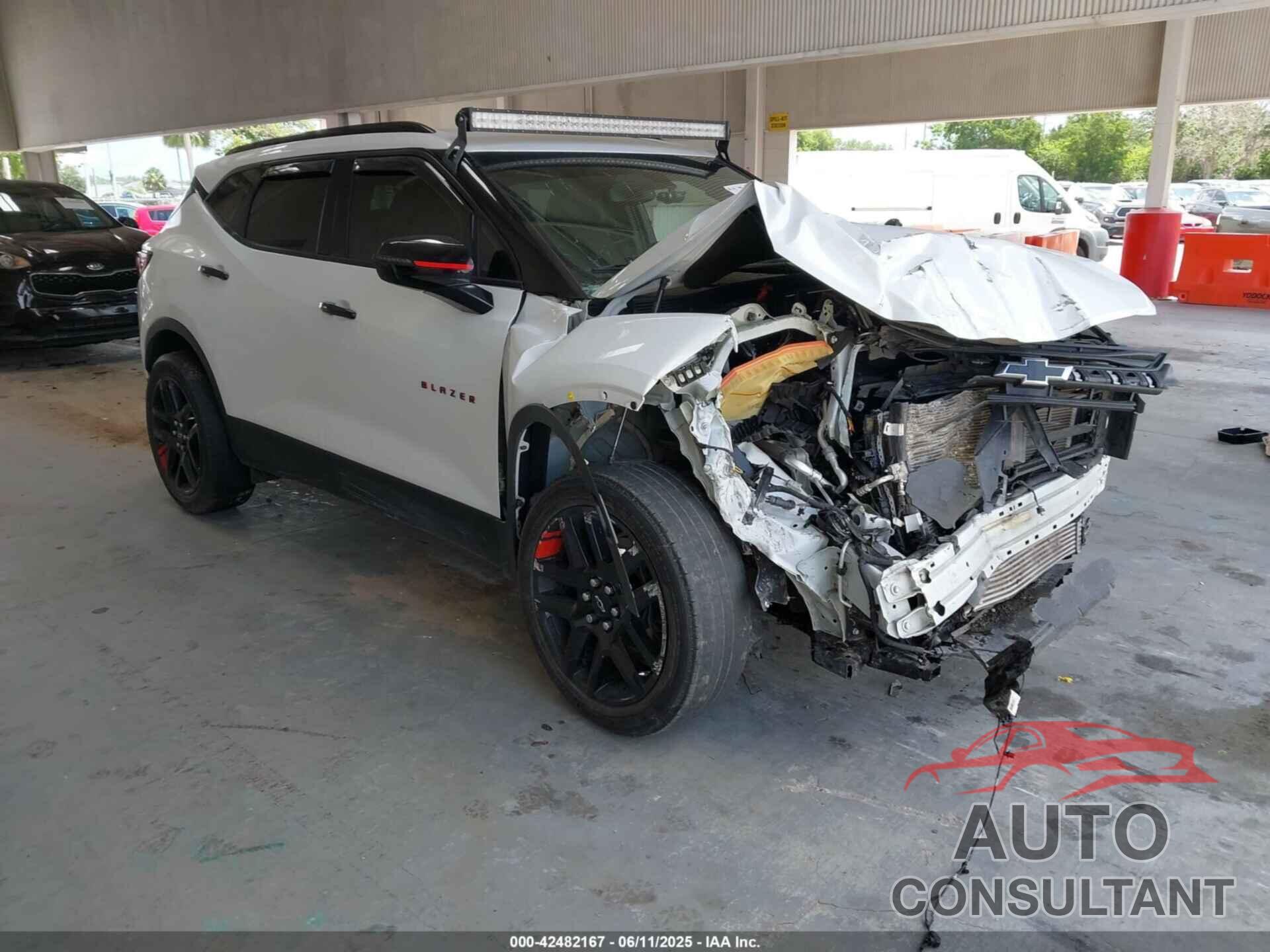 CHEVROLET BLAZER 2022 - 3GNKBCR44NS148766