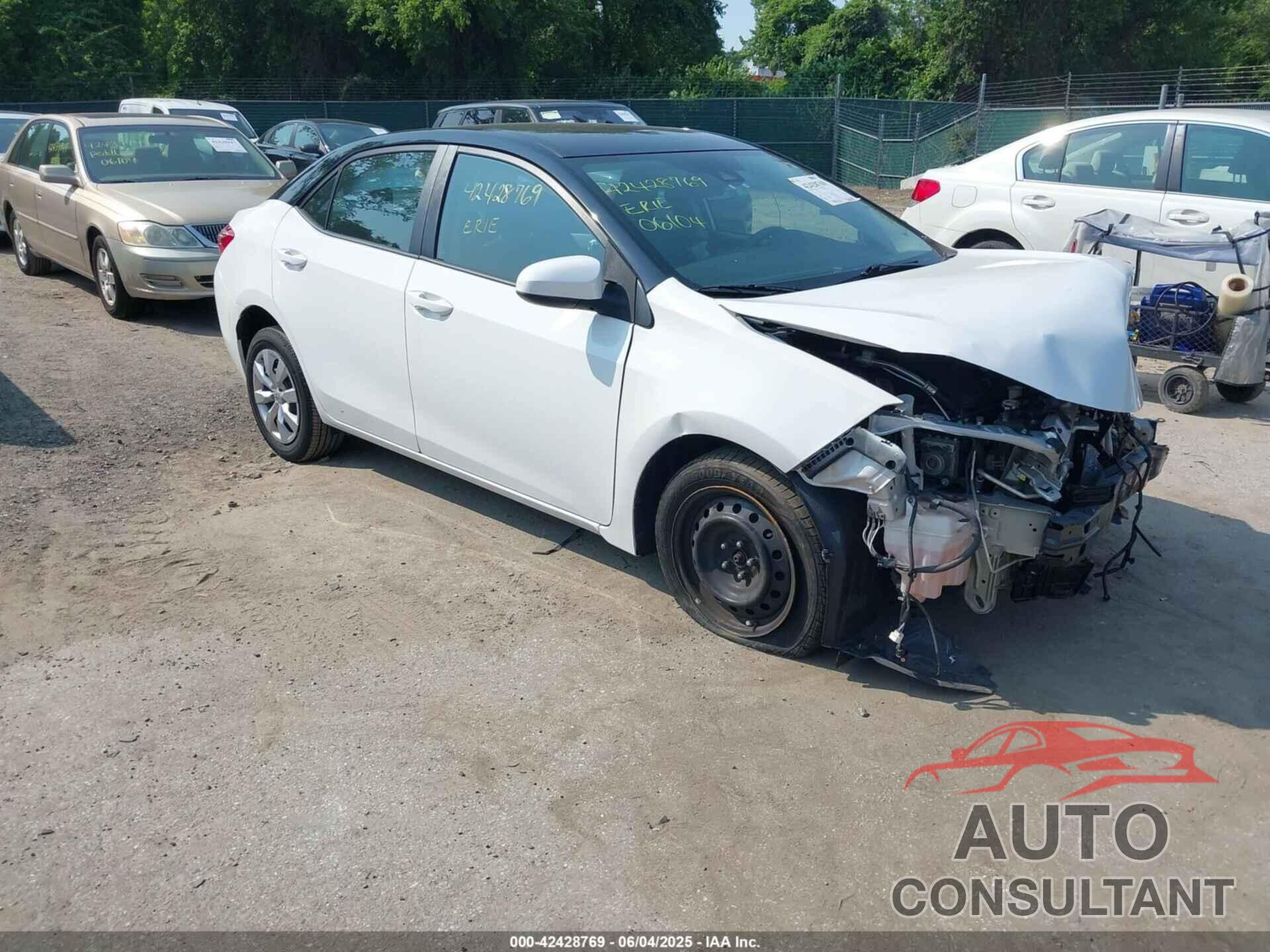 TOYOTA COROLLA 2018 - 5YFBURHE9JP800112
