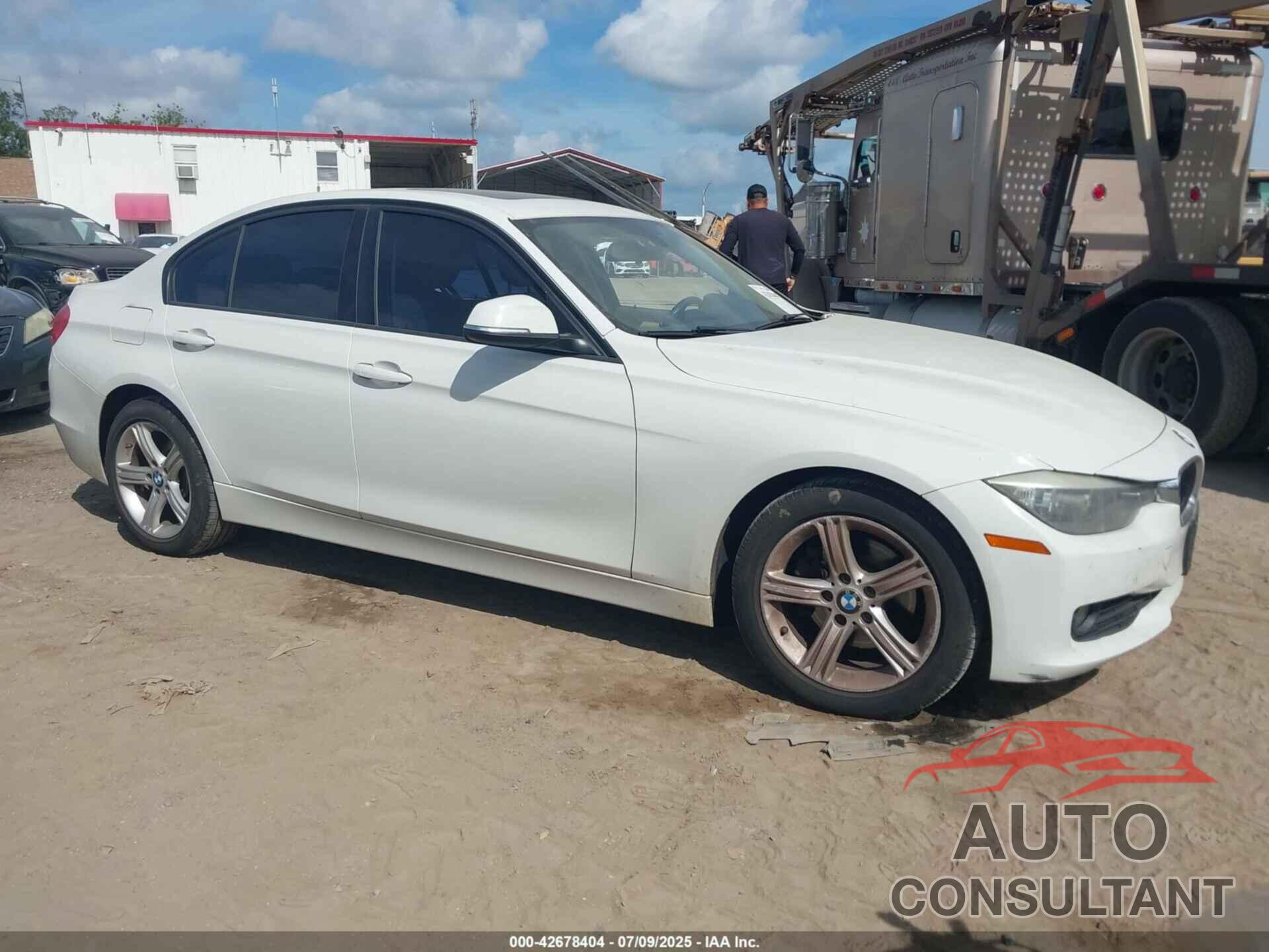 BMW 320I 2015 - WBA3C3C58FK201748