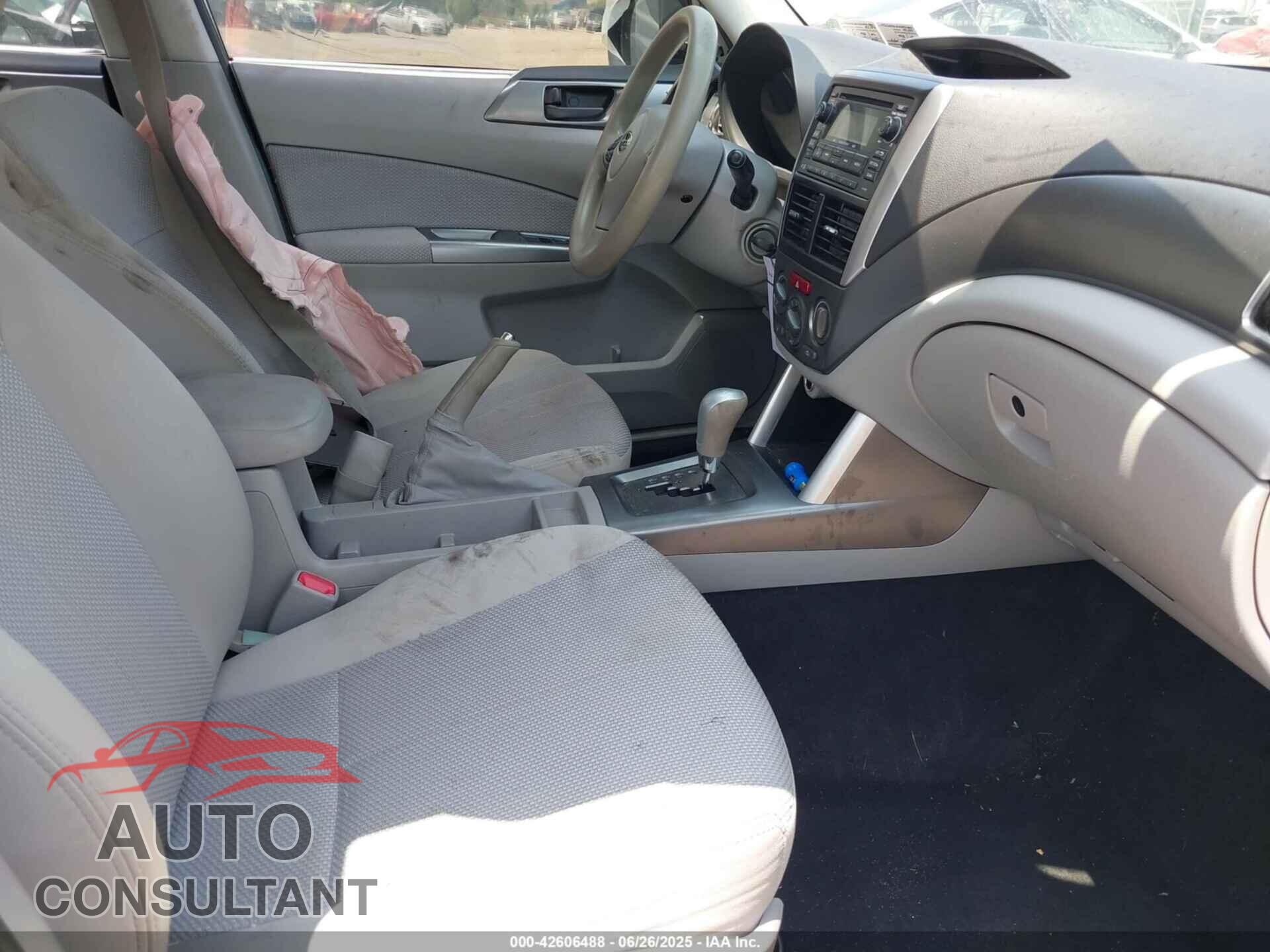 SUBARU FORESTER 2013 - JF2SHABC8DH431841