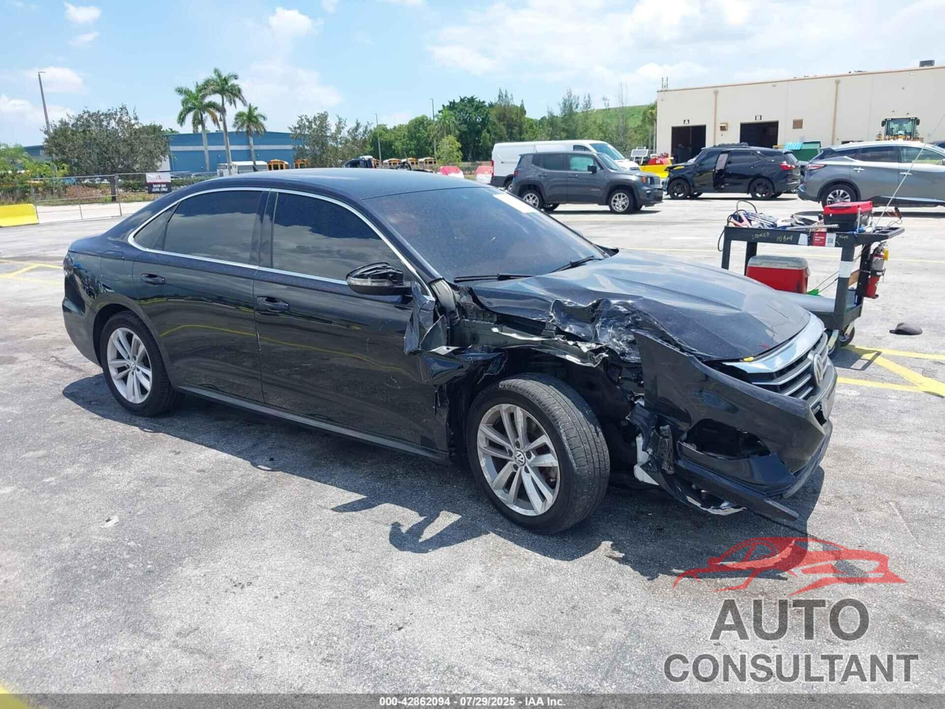 VOLKSWAGEN PASSAT 2020 - 1VWSA7A30LC015654