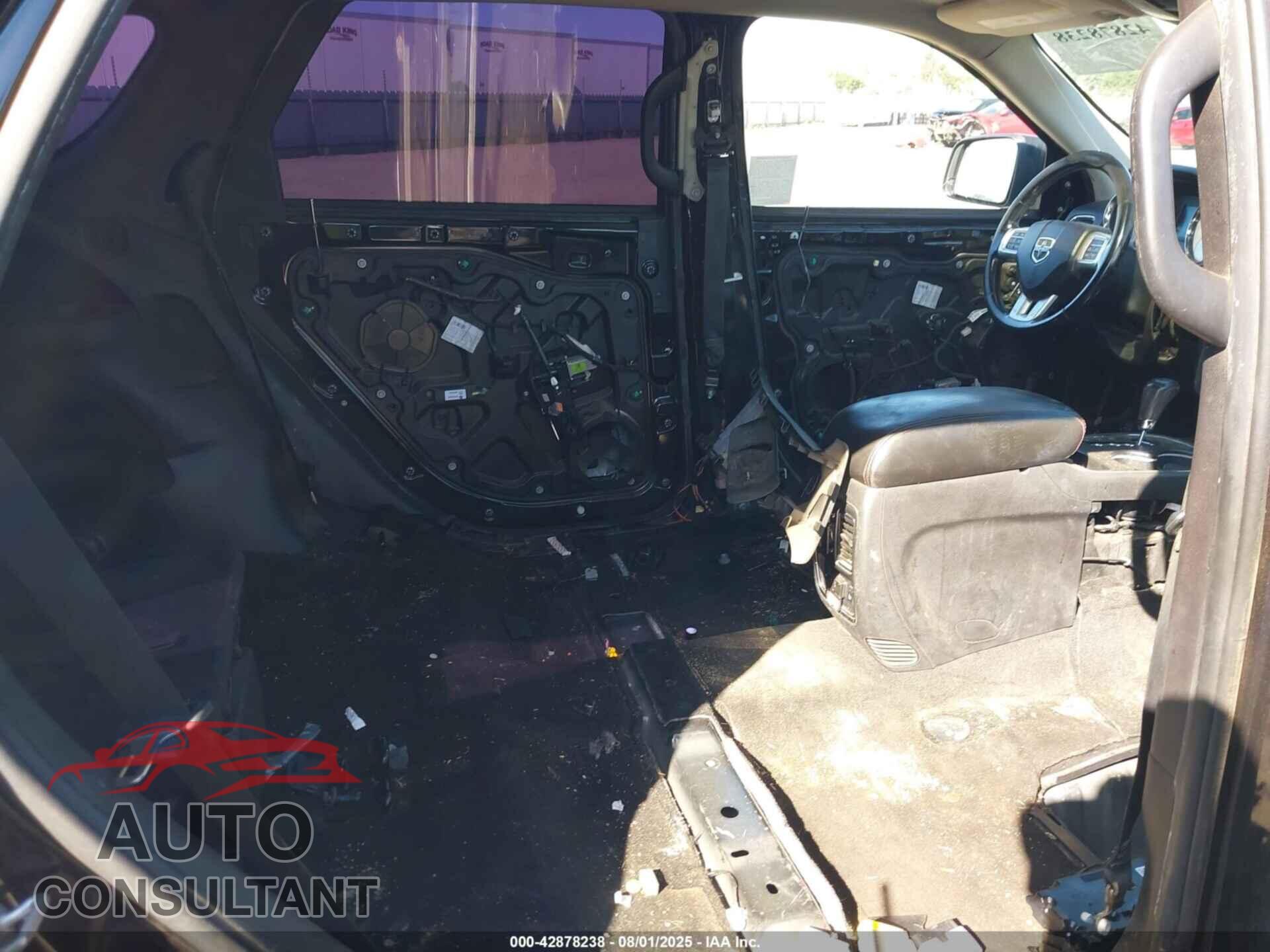 DODGE DURANGO 2012 - 1C4SDHCT7CC271111