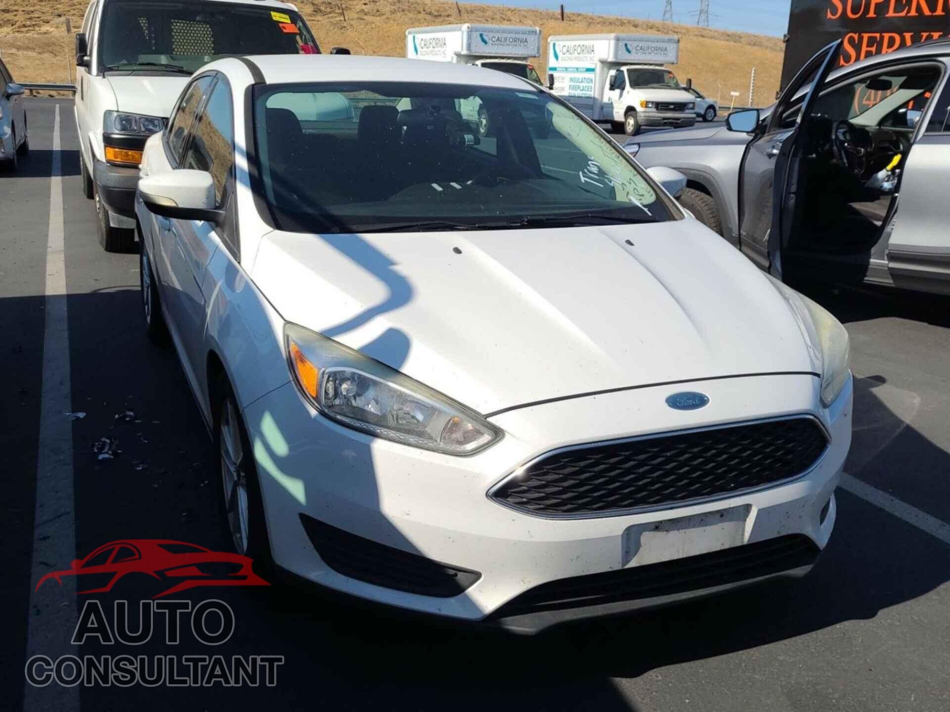FORD FOCUS 2017 - 1FADP3F29HL206151