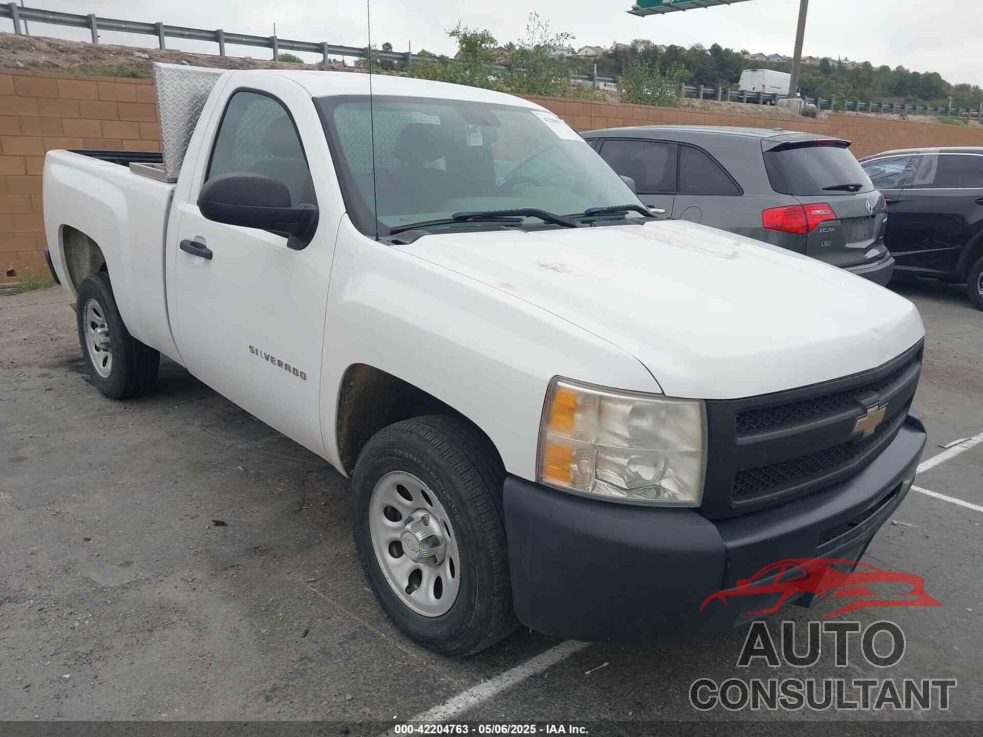 CHEVROLET SILVERADO 1500 2010 - 1GCPCPEX8AZ273625
