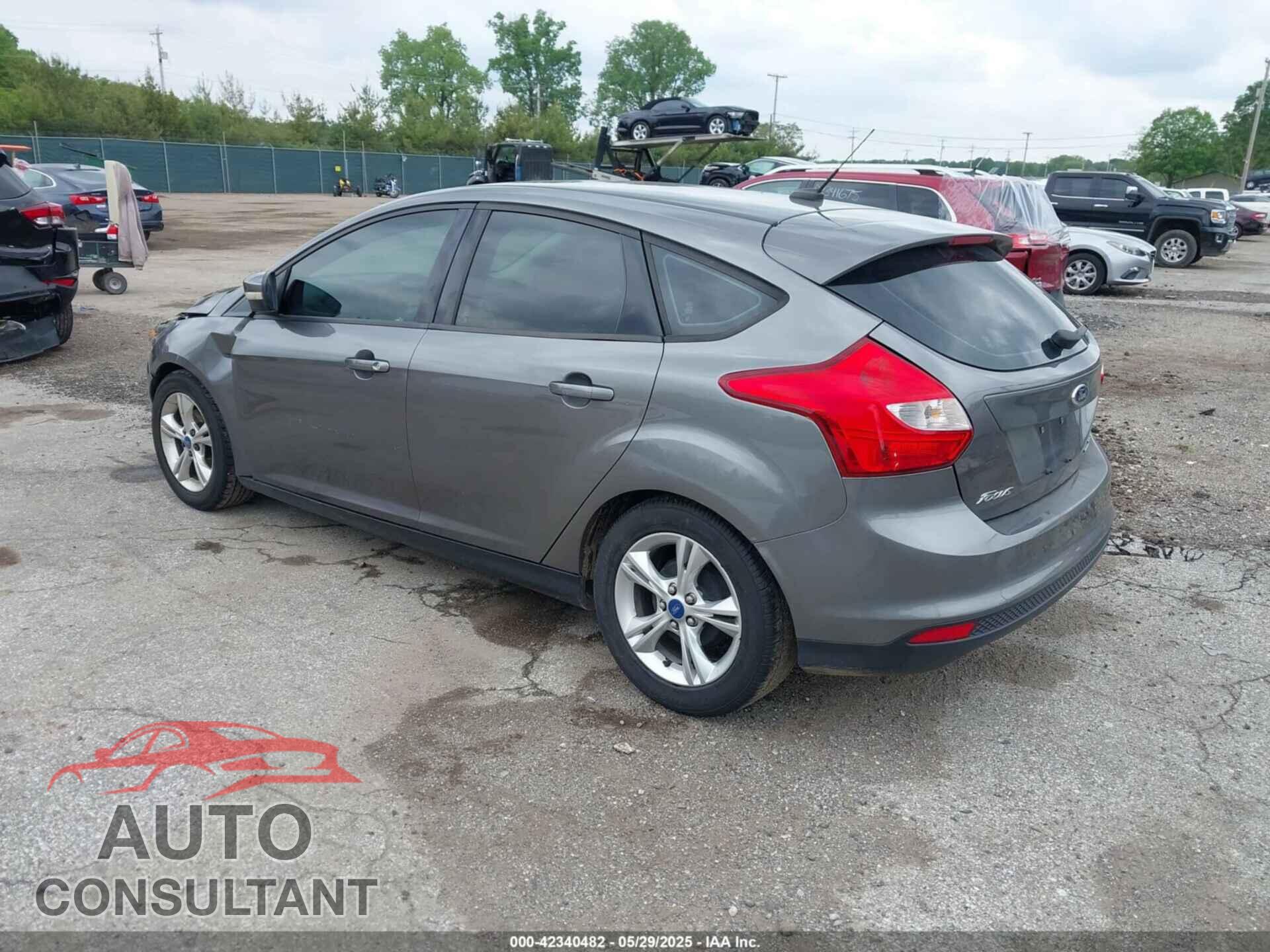 FORD FOCUS 2013 - 1FADP3K2XDL150592