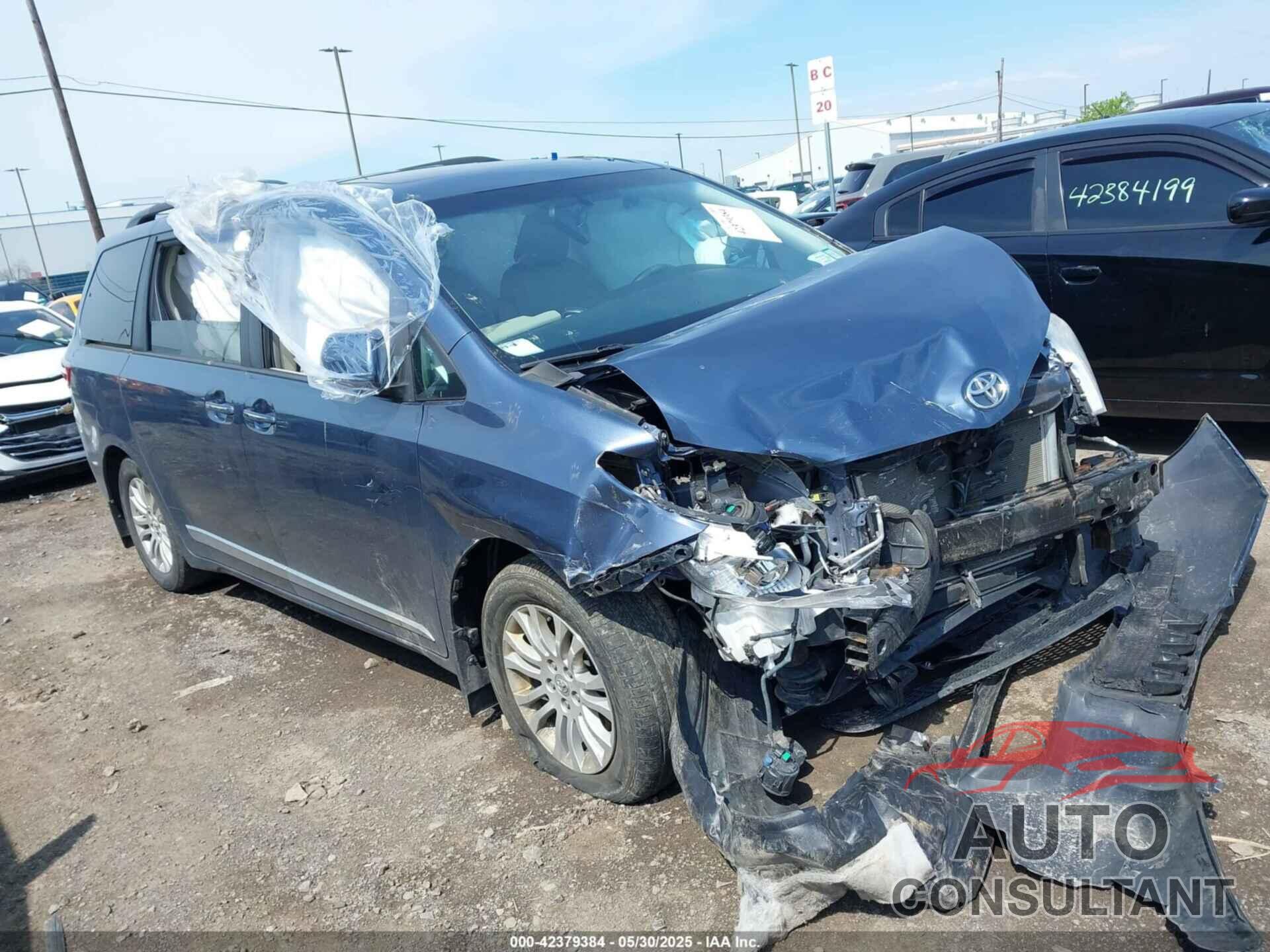 TOYOTA SIENNA 2017 - 5TDYZ3DC2HS864152