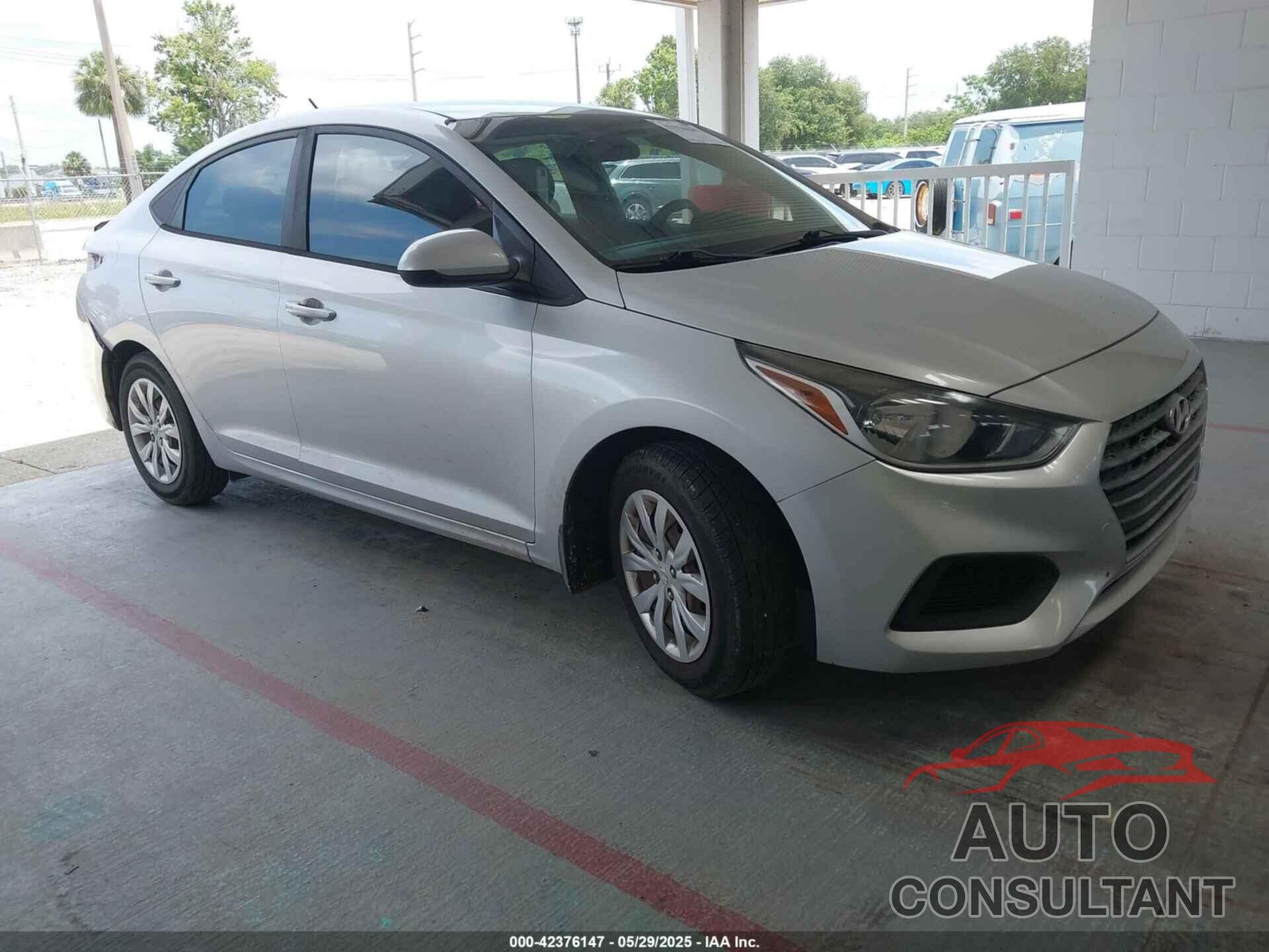 HYUNDAI ACCENT 2018 - 3KPC24A36JE020771