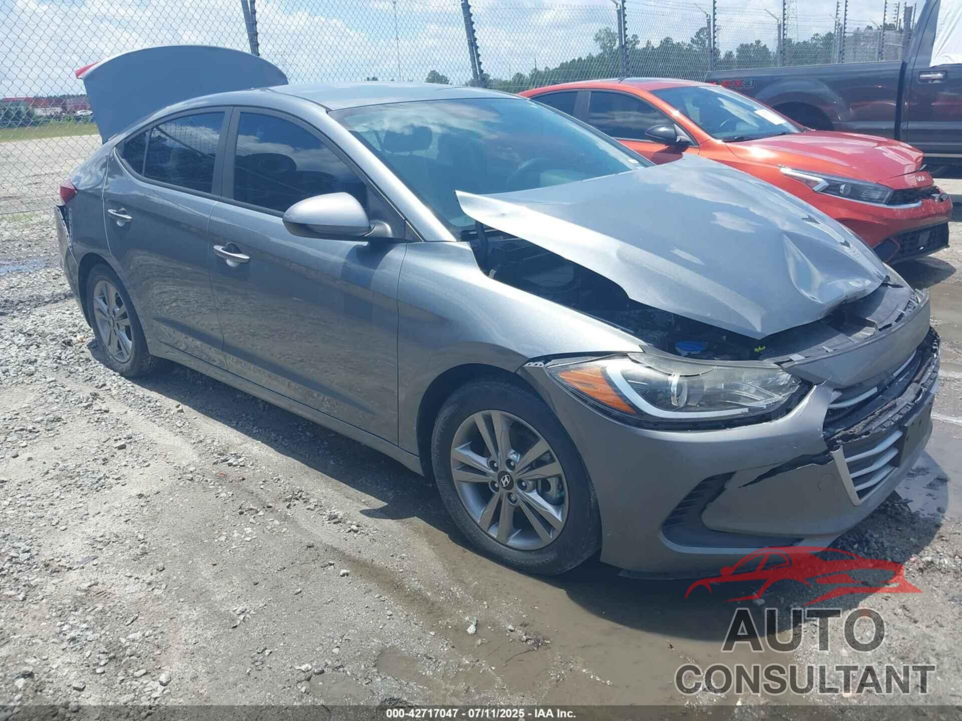 HYUNDAI ELANTRA 2018 - KMHD84LF5JU648053