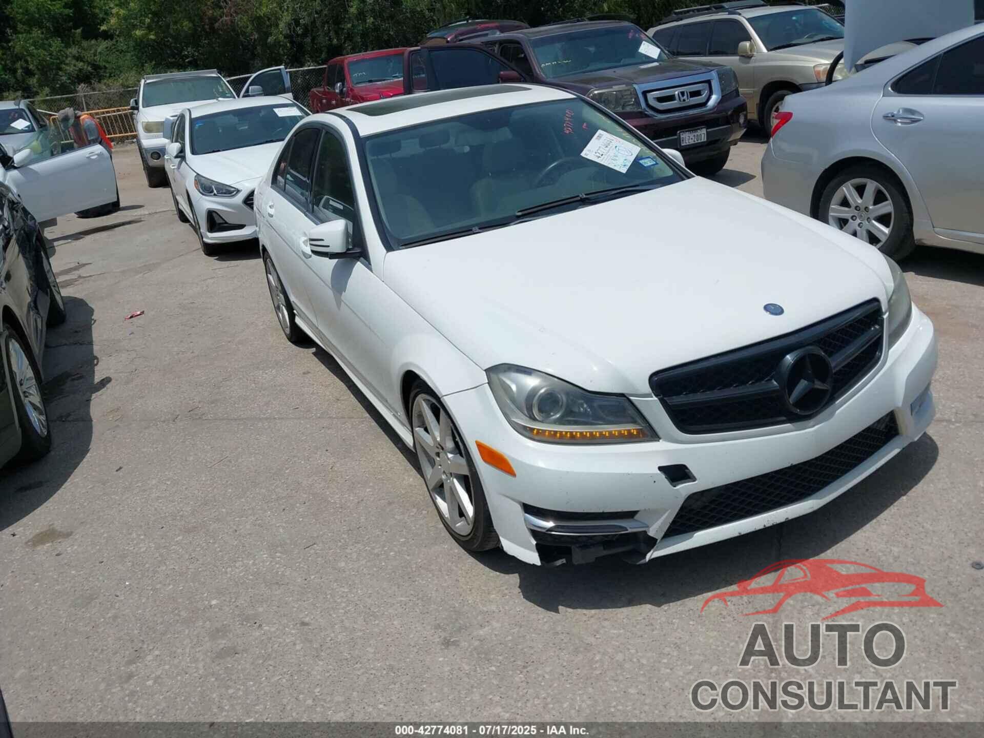 MERCEDES-BENZ C 250 2013 - WDDGF4HB7DA784290