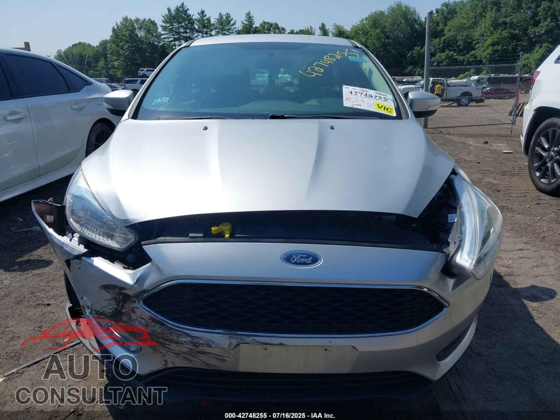 FORD FOCUS 2017 - 1FADP3F22HL316748