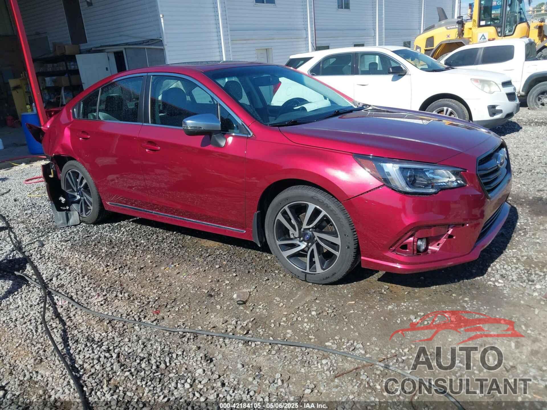 SUBARU LEGACY 2018 - 4S3BNAR66J3041210