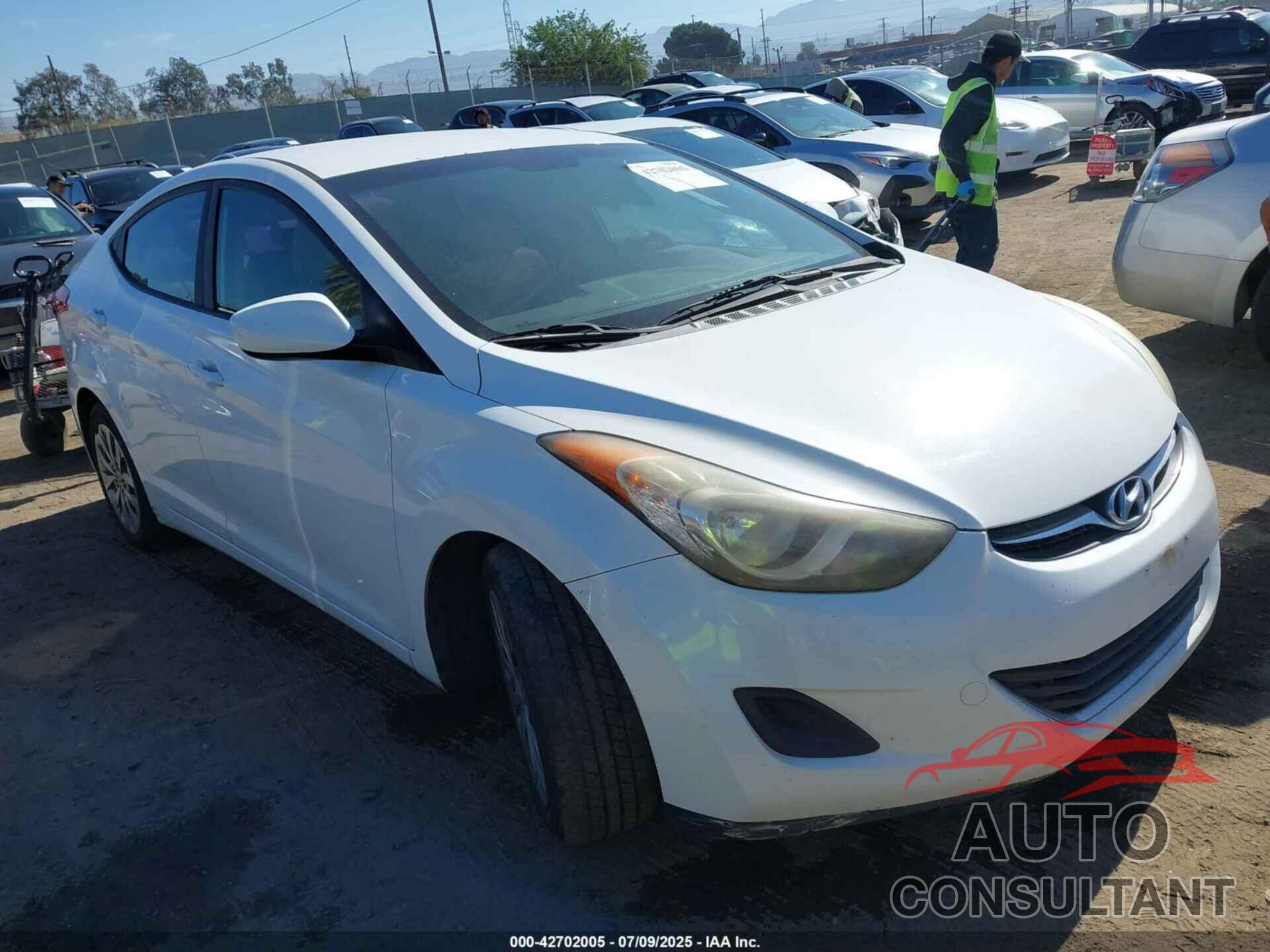 HYUNDAI ELANTRA 2012 - 5NPDH4AE3CH137419