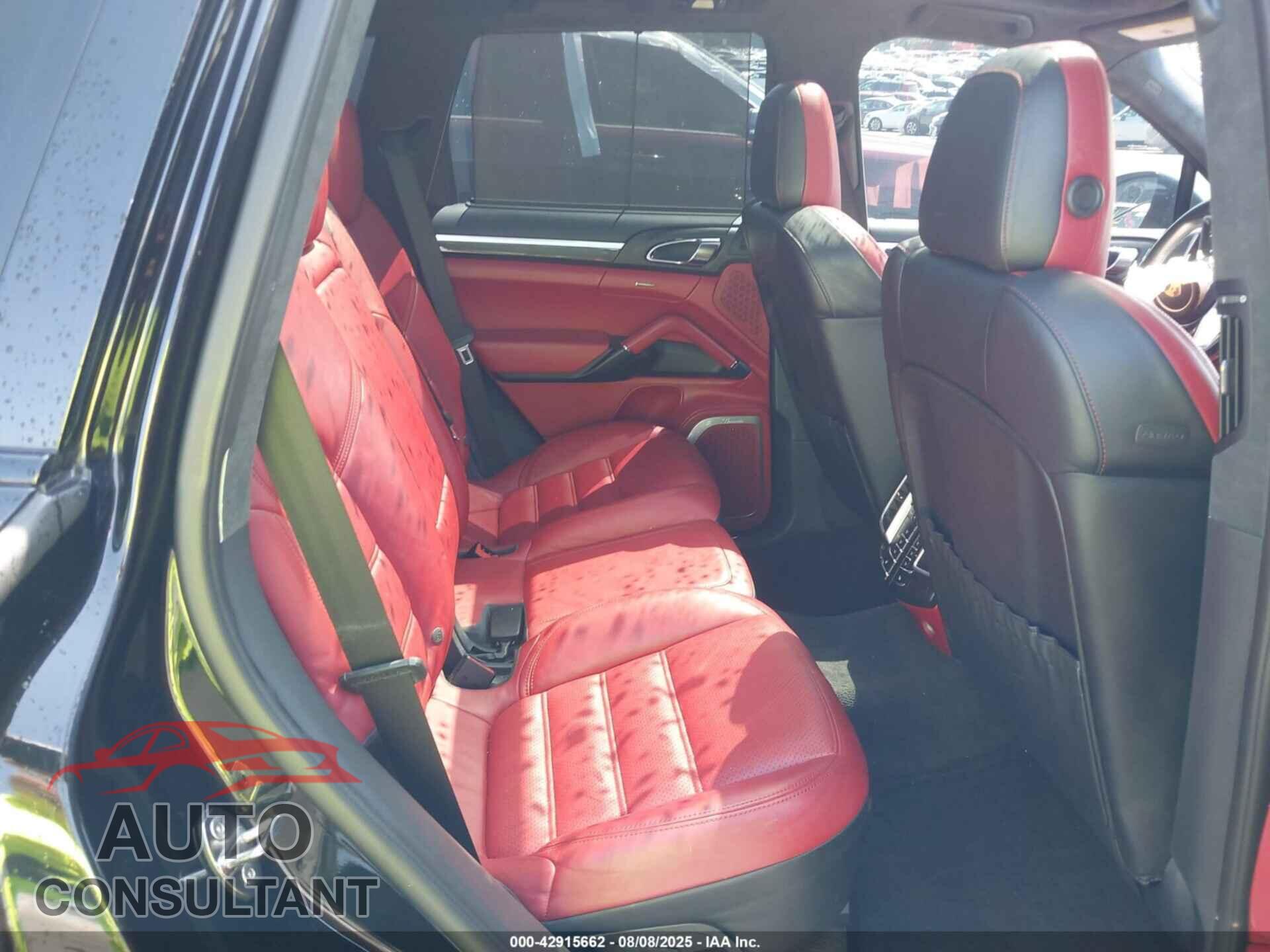 PORSCHE CAYENNE 2016 - WP1AC2A23GLA86659