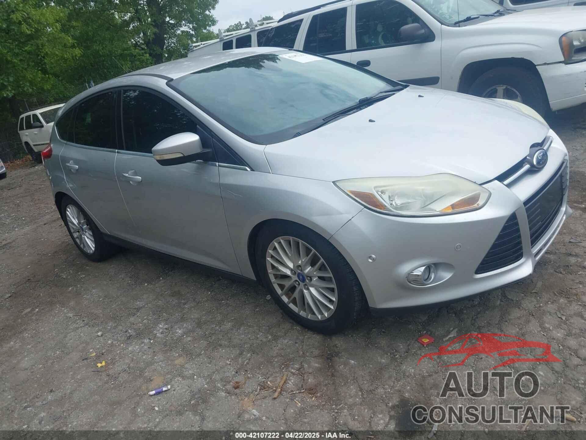 FORD FOCUS 2012 - 1FAHP3M27CL282576