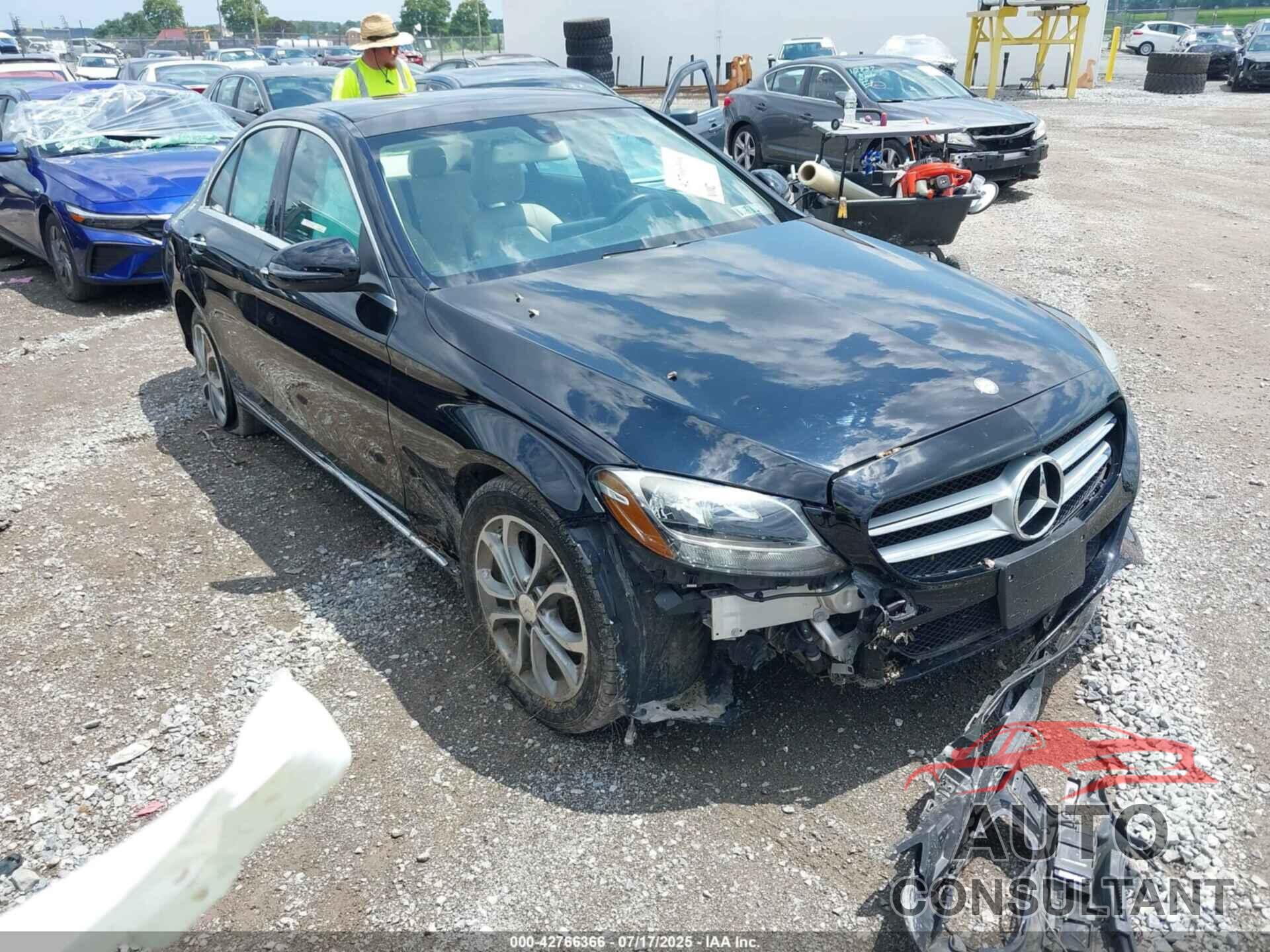 MERCEDES-BENZ C 300 2016 - 55SWF4KB0GU163529
