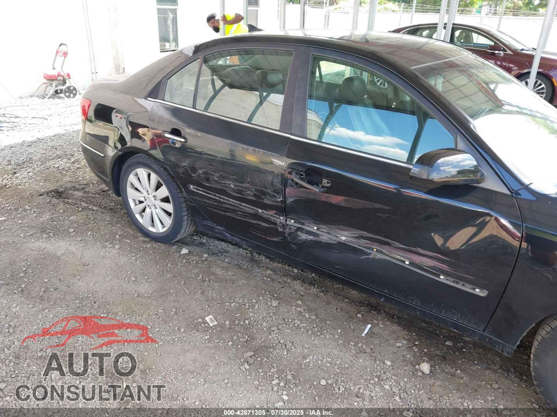HYUNDAI SONATA 2009 - 5NPEU46F59H450627